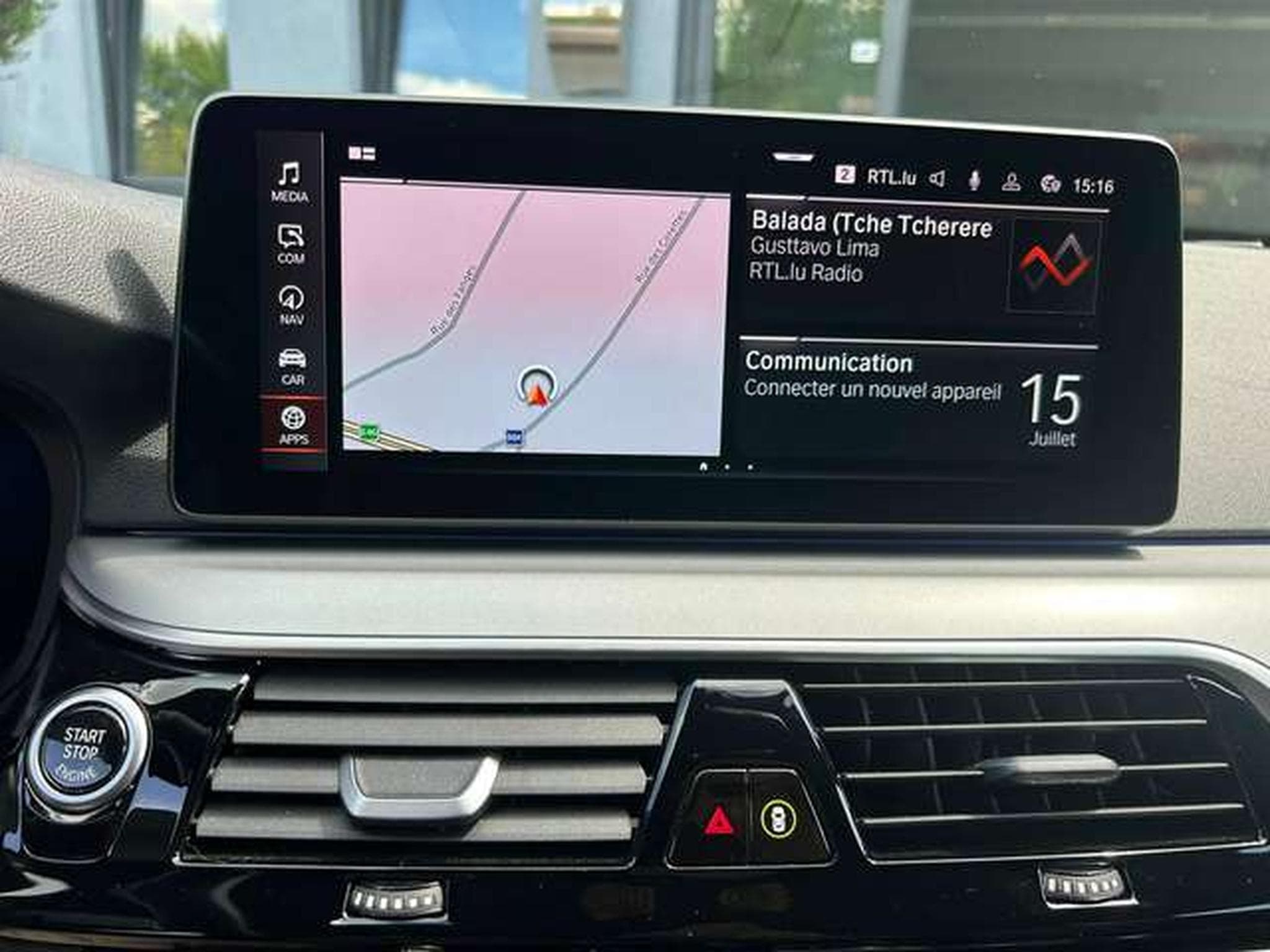 BMW 518 BERLINE 150CV BOITE AUTO GPS/CAMERA DE RECUL/CARPLAY (2022) - Photo 12