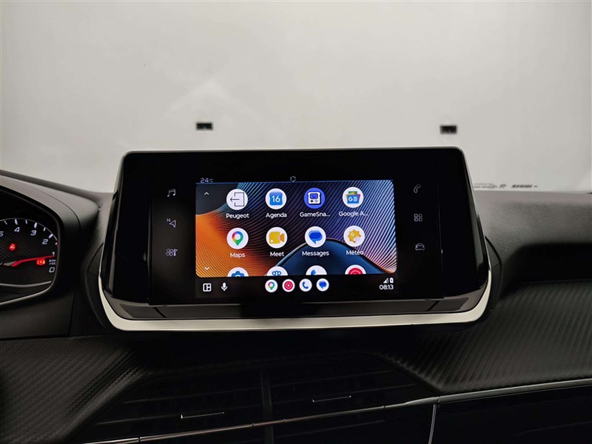 Peugeot 2008 1.2 PureTech Active Pack EAT8/NAVI/JA/PDC (2022) - Photo 19