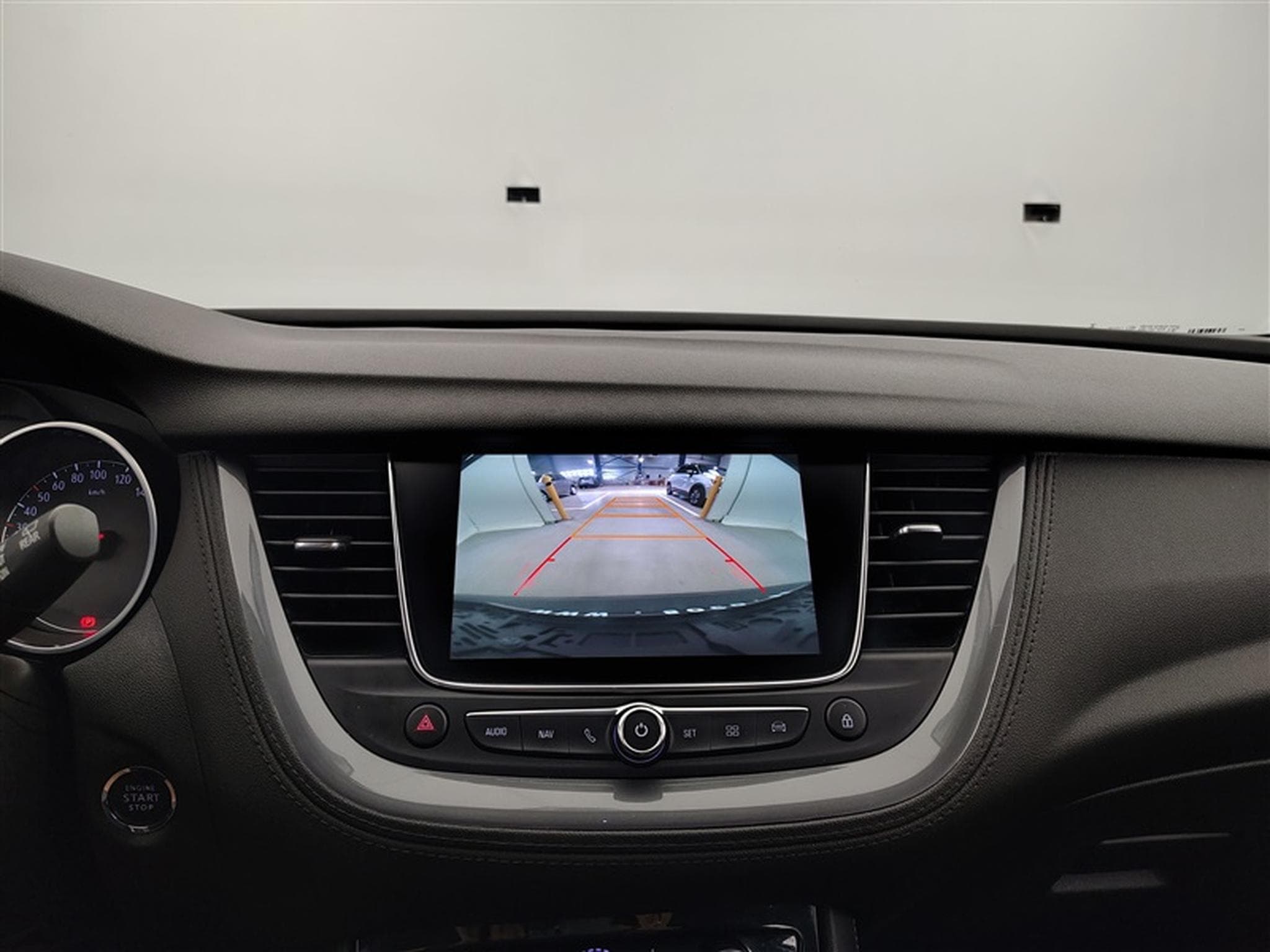 Opel Grandland 1.5 TD ECOTEC Innovation *NAVI/CAMERA/CARPLAY* (2020) - Photo 18