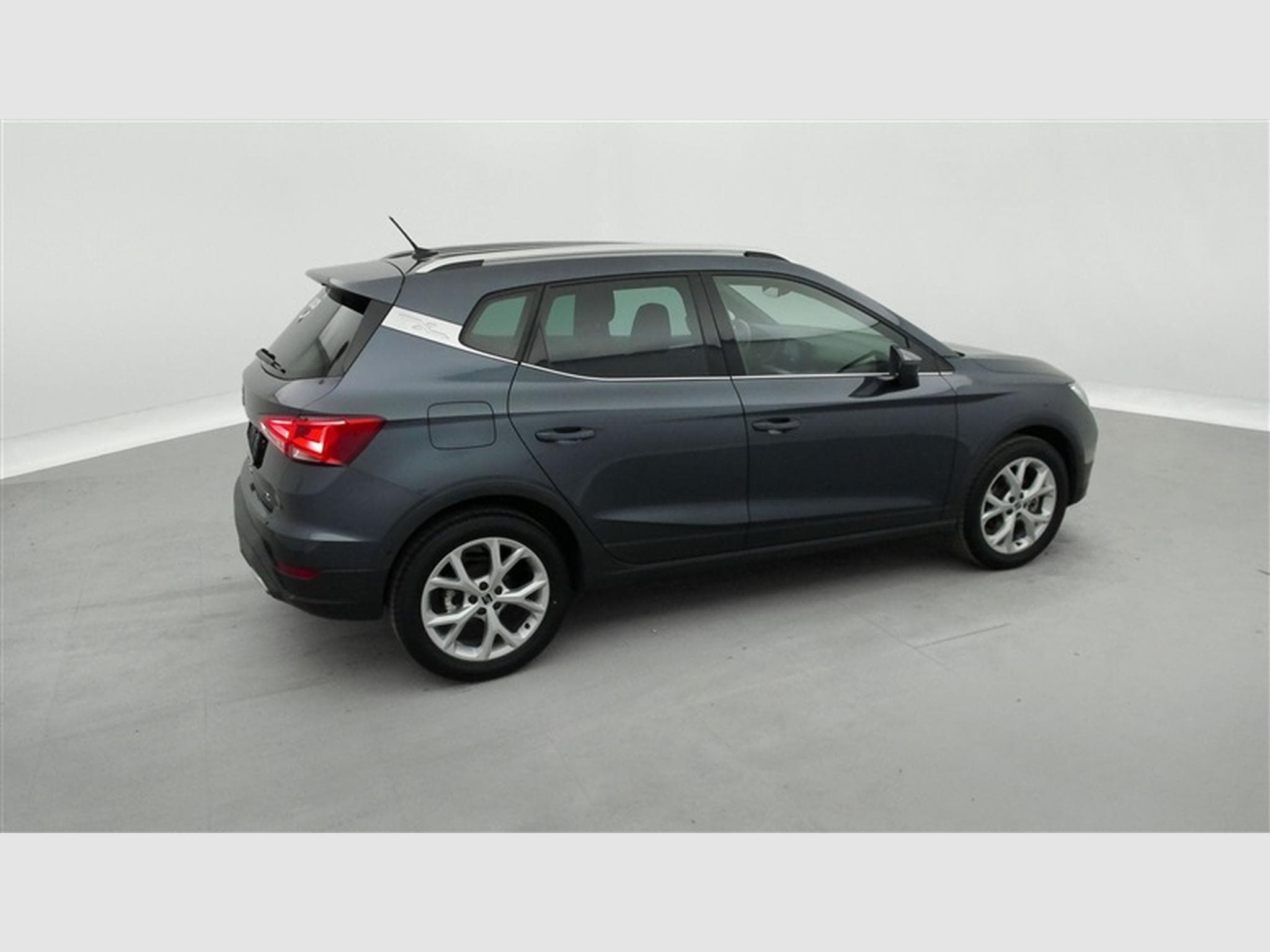 Seat Arona 1.0 TSI FR DSG NAVI / FULL LED / CARPLAY (2024) - Photo 25