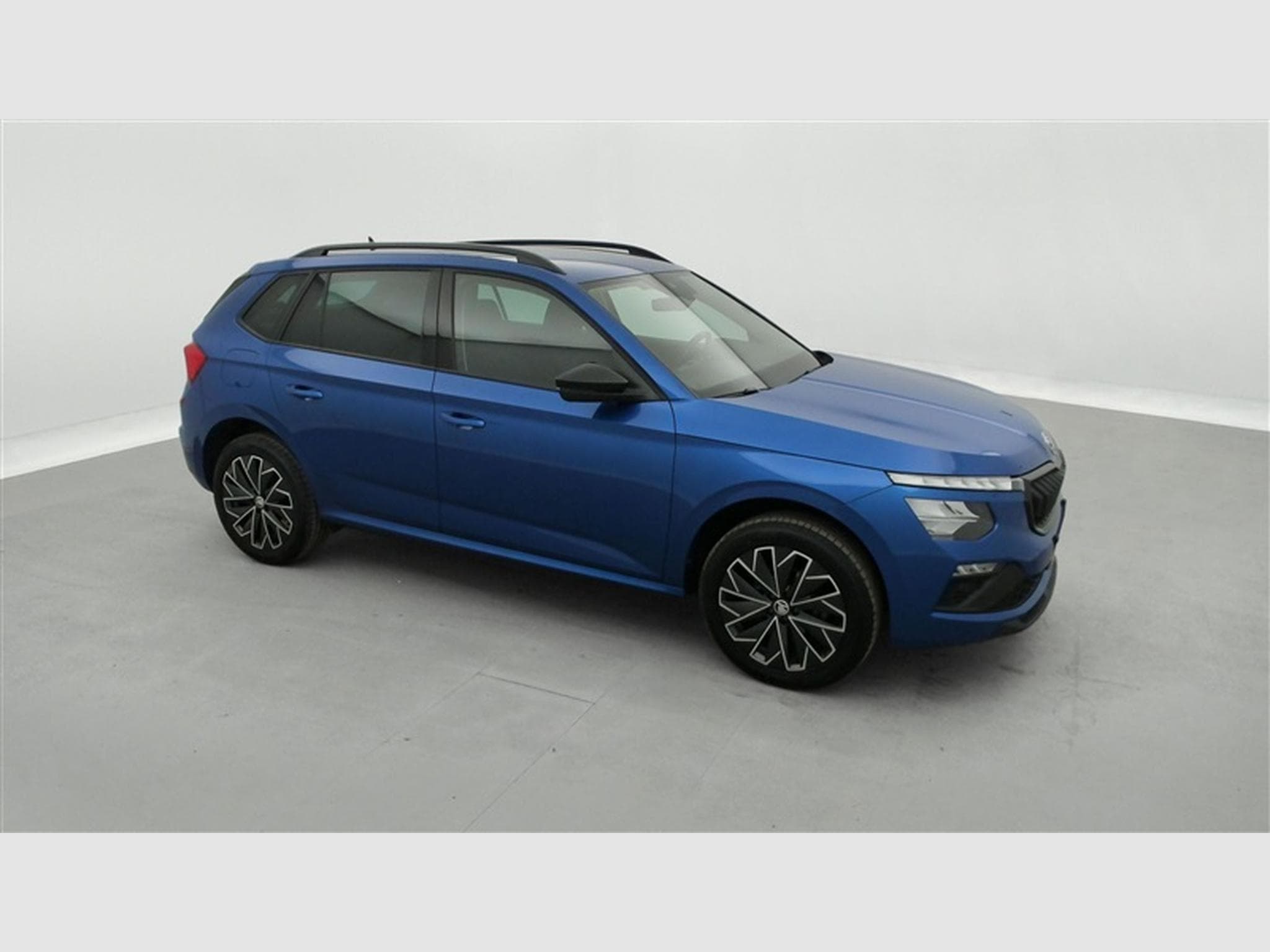 Skoda Kamiq 1.0 TSI 115Cv DSG7 Black Dots CARPLAY / CAMERA / FULL LED (2024) - Photo 22