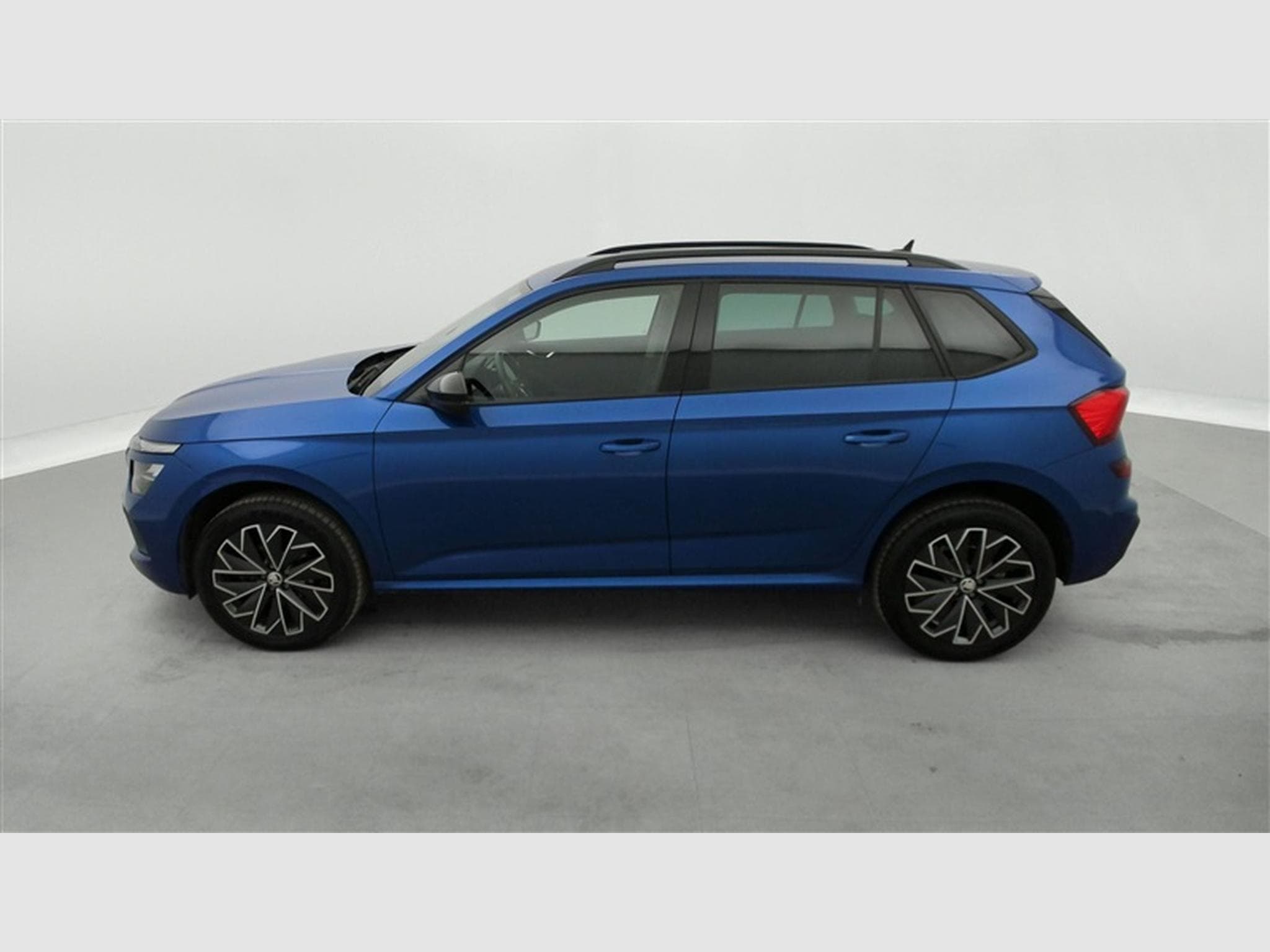 Skoda Kamiq 1.0 TSI 115Cv DSG7 Black Dots CARPLAY / CAMERA / FULL LED (2024) - Photo 3