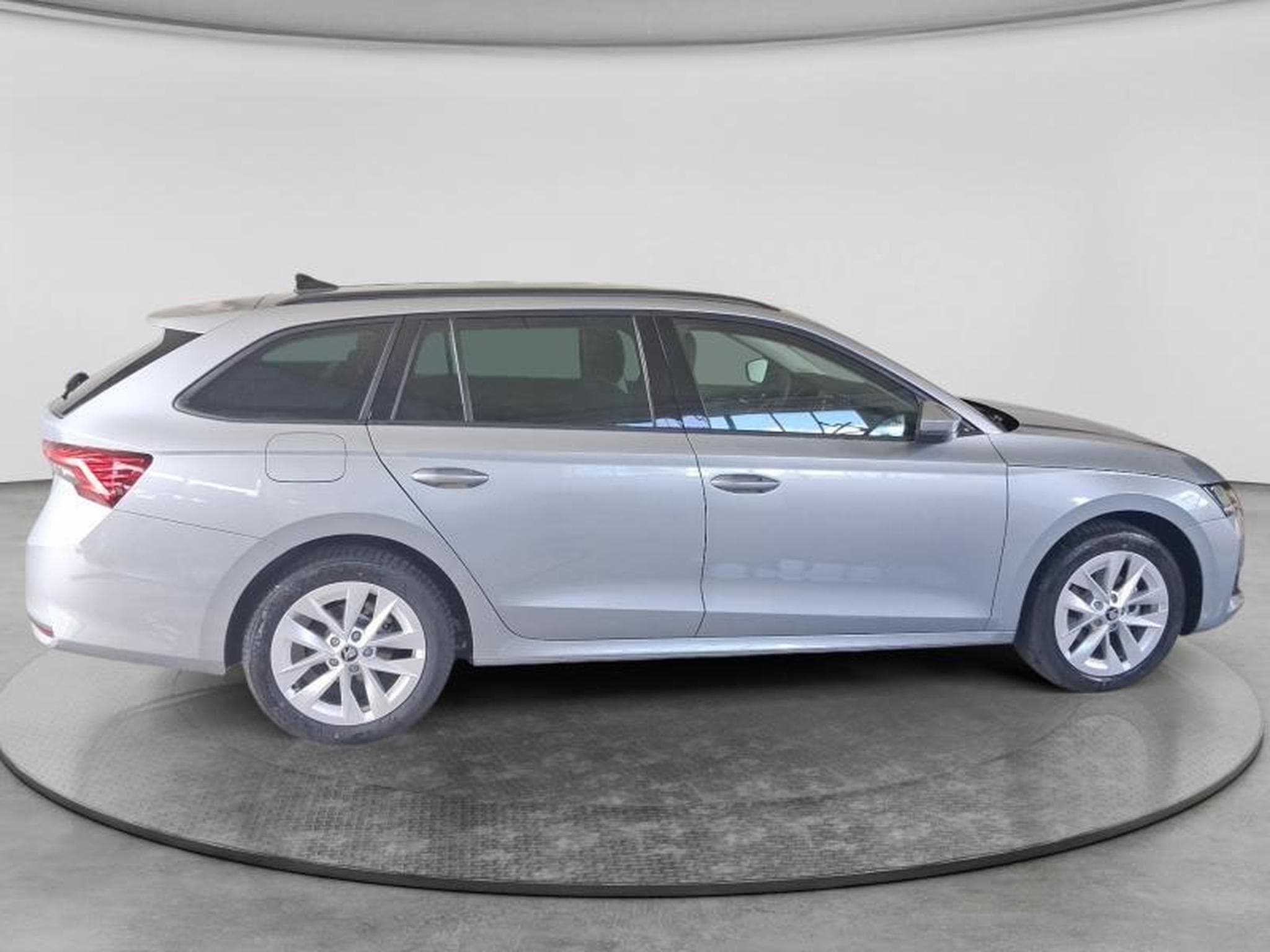 Skoda Octavia Selection (2026) - Photo 18