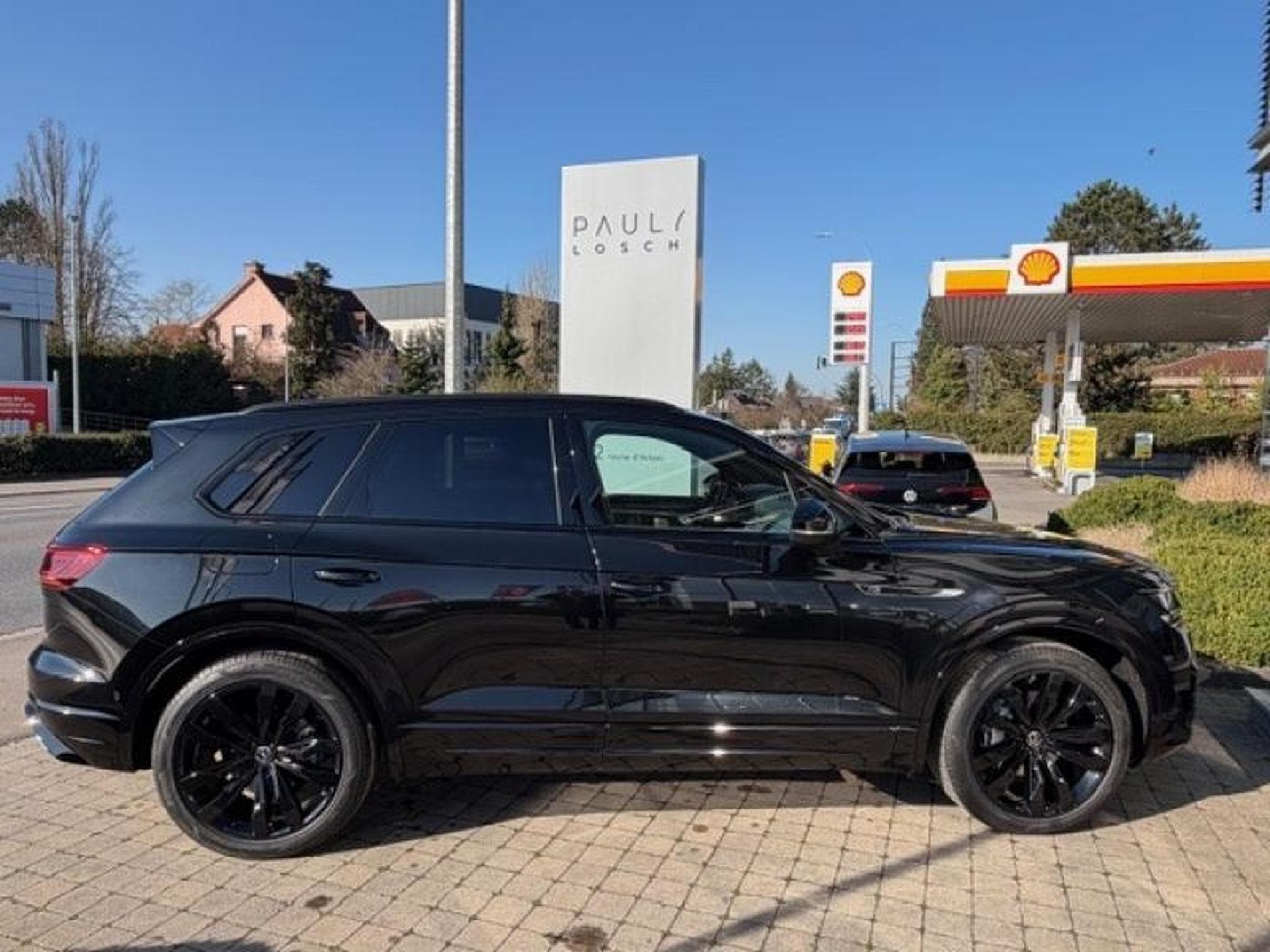 VW Touareg R-LINE (2022) - Photo 6