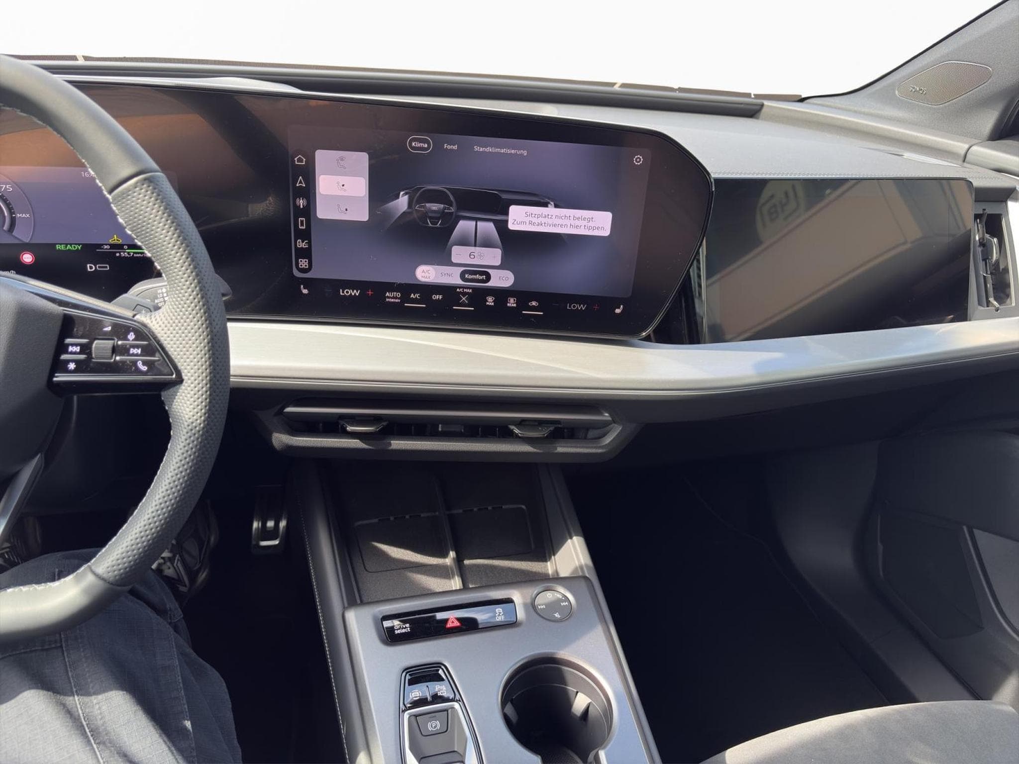 Audi Q4 e-tron Sportback e-tron performance (2026) - Photo 12