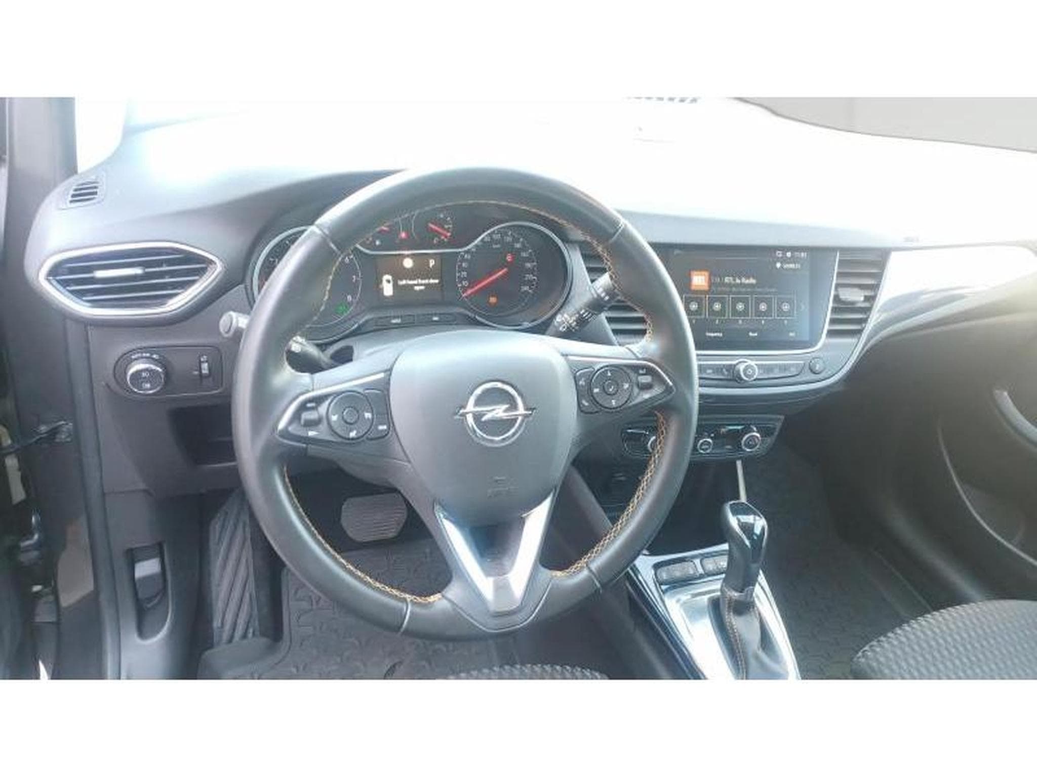 Opel Crossland X (2020) - Photo 17