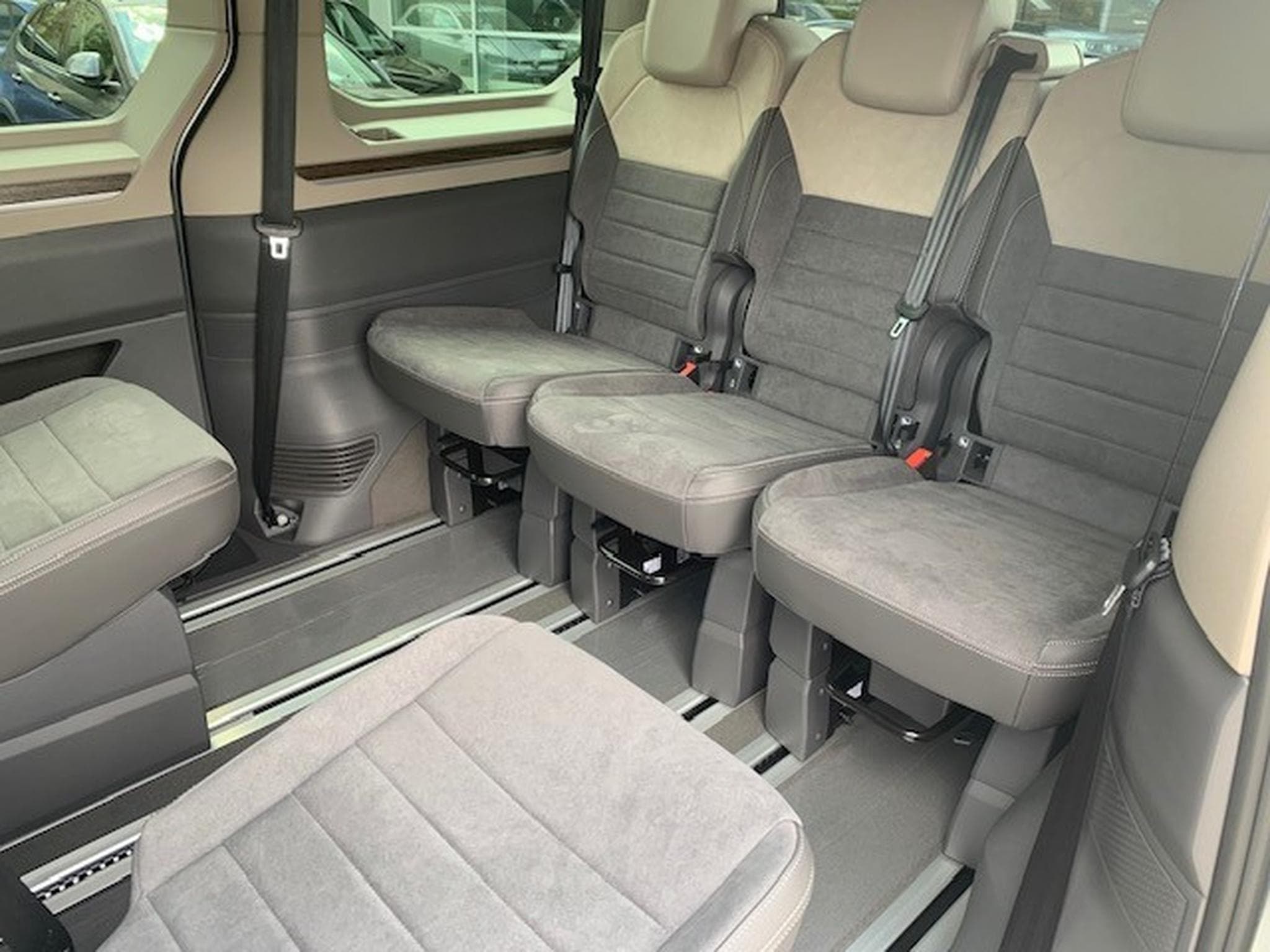 VW T7 STYLE CP  2.0TDI 150CV DSG7 (2026) - Photo 3