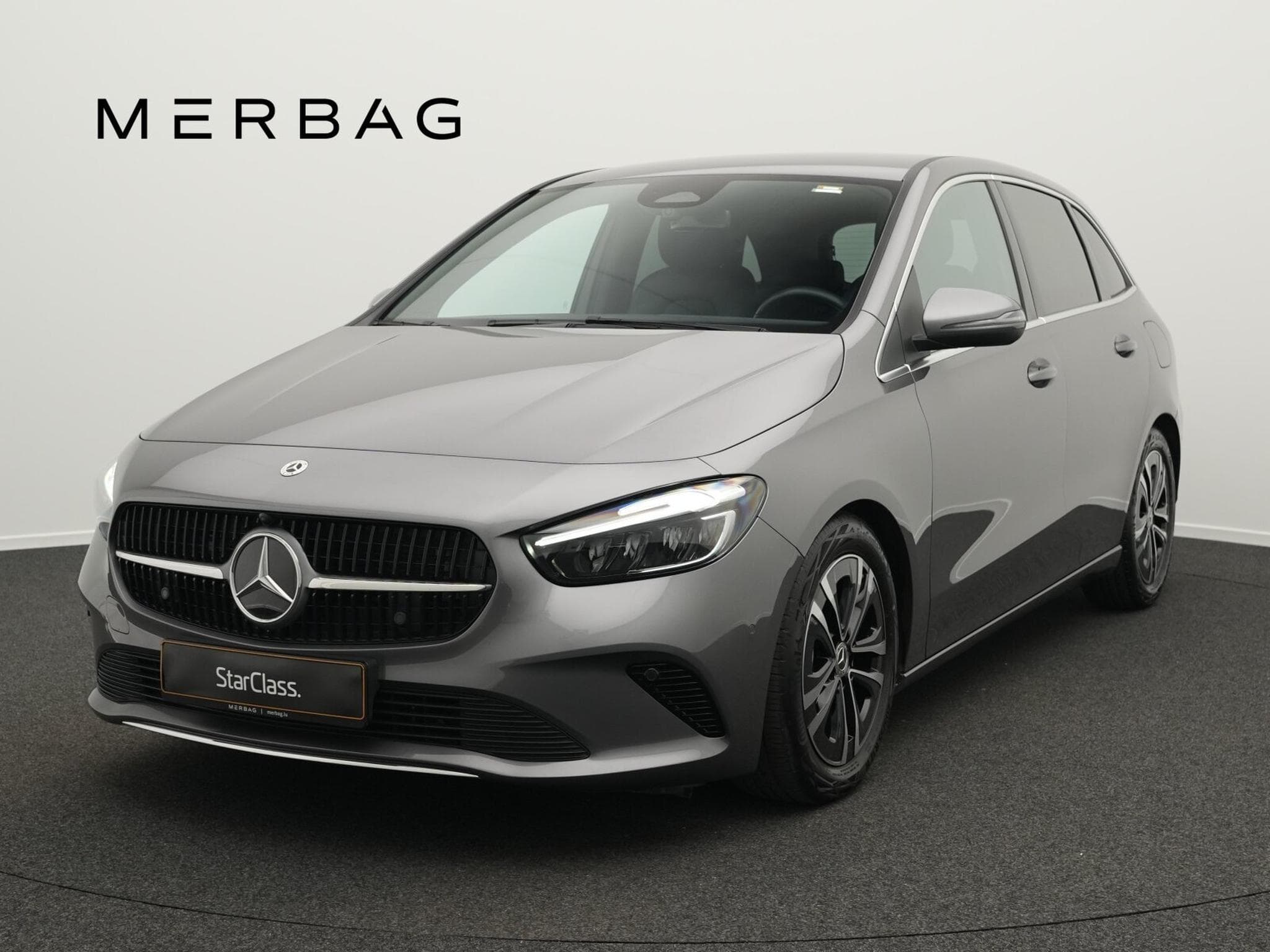 Mercedes B 180 LED+Kamera+Apple+MBUX (2024) - Photo 1