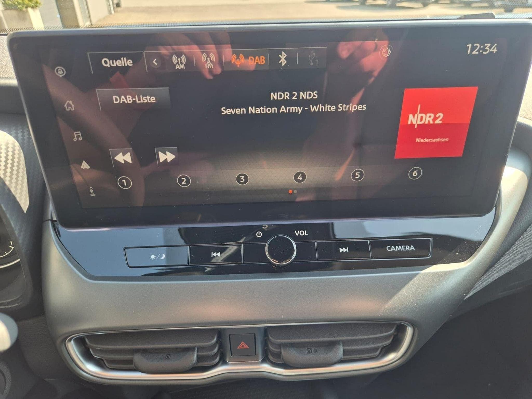 Nissan Juke Acenta (2026) - Photo 19