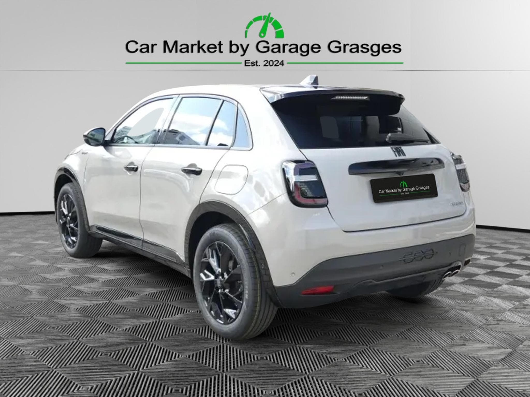 Fiat 600 HYBRID SPORT 1.2 (2026) - Photo 3
