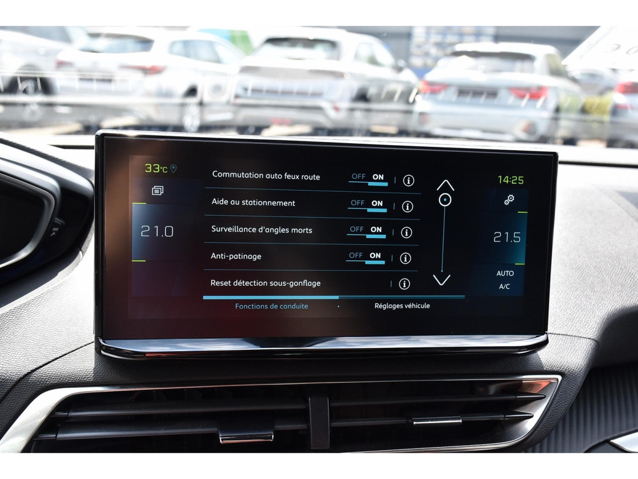 Peugeot 3008 1.6 Hybrid PHEV 180 Allure e-EAT8 ACC LANE SIDE CAM 1° MAIN (2024) - Photo 13