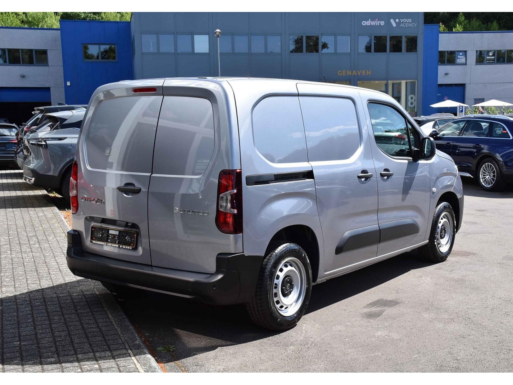 Citroën Berlingo Van Fourgon M 1.5 HDI 3 Pl. REGUL LANE CAM NEUF (2026) - Photo 4