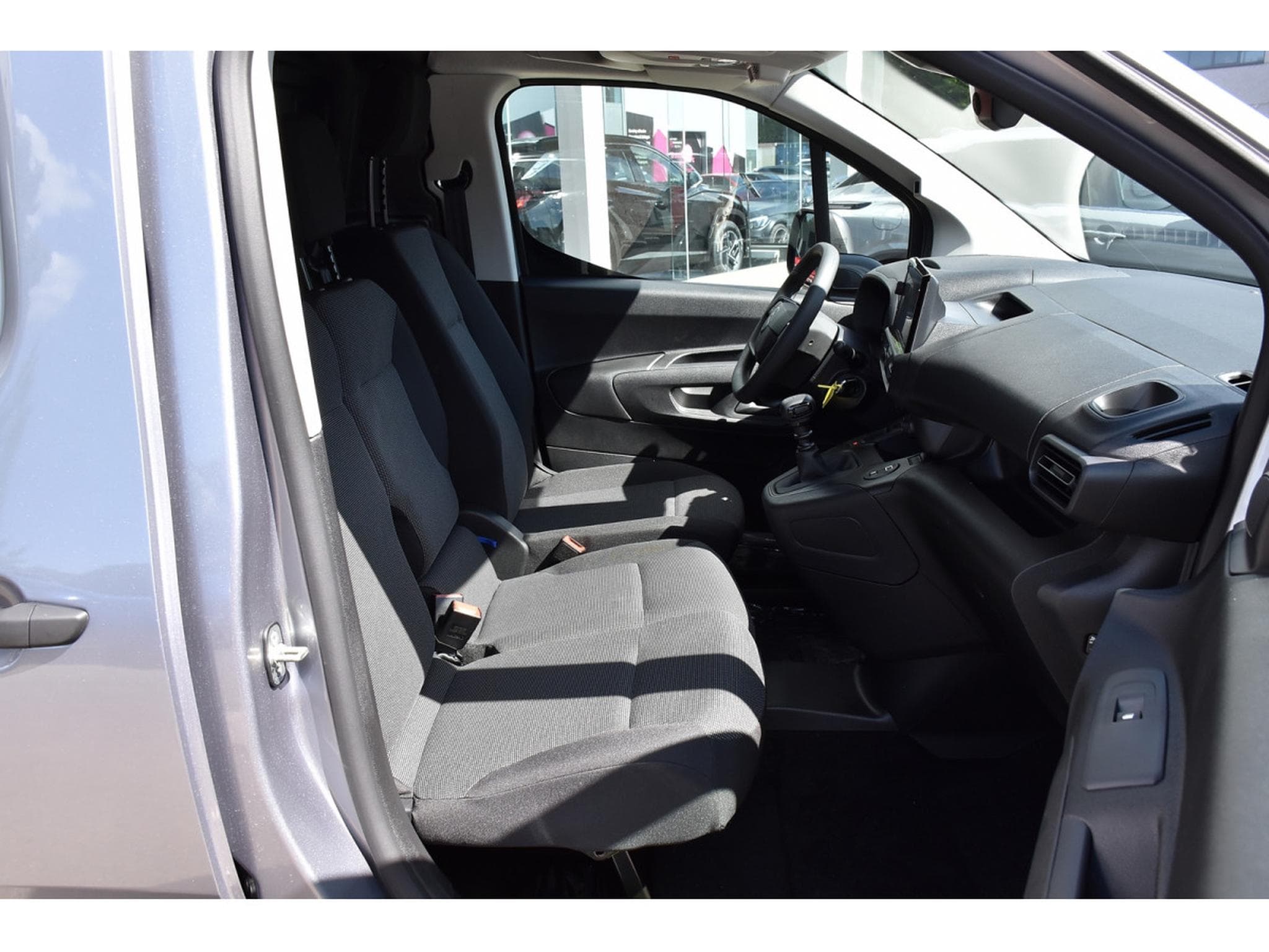 Citroën Berlingo Van Fourgon M 1.5 HDI 3 Pl. REGUL LANE CAM NEUF (2026) - Photo 6