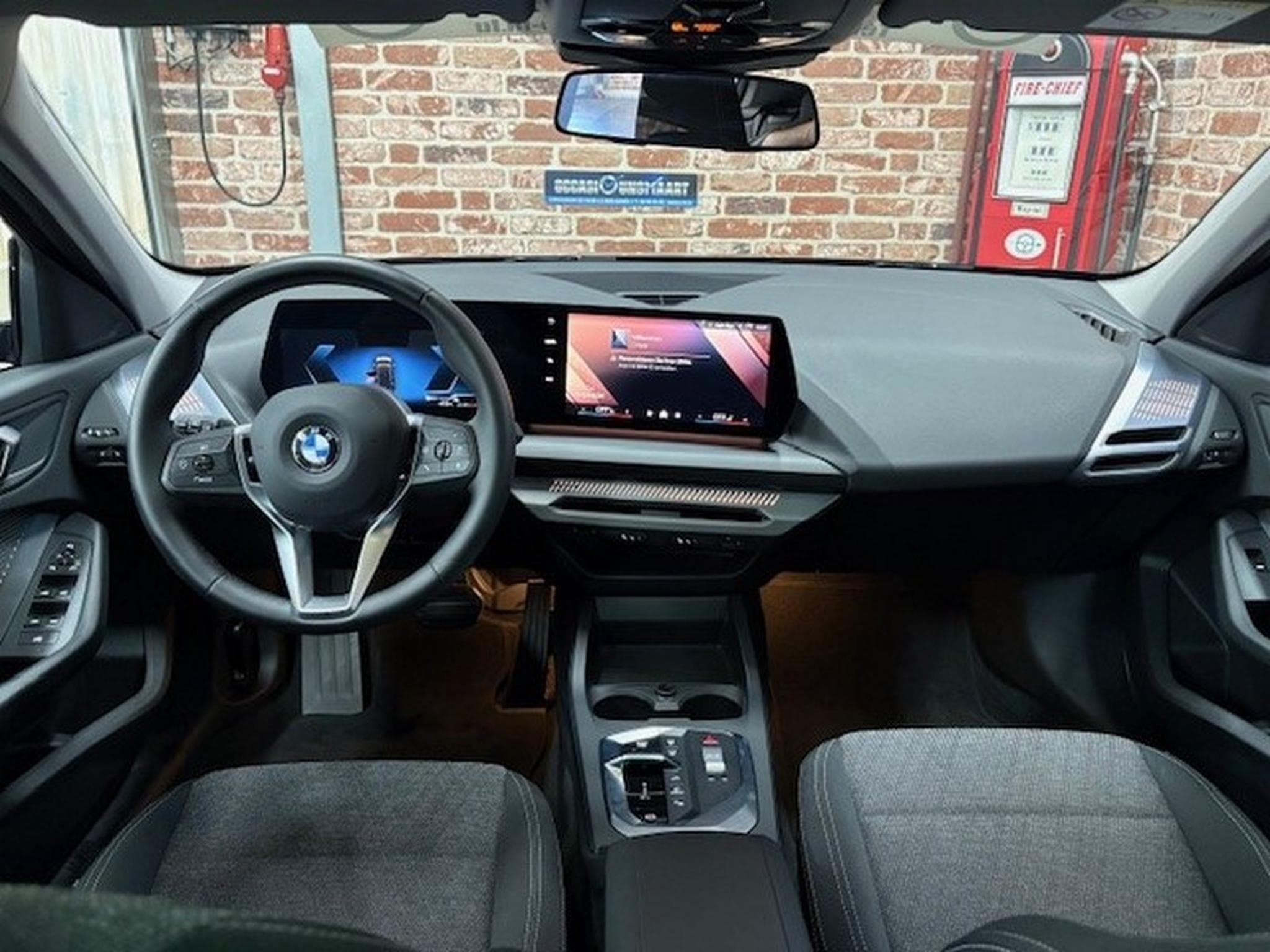 BMW 120 120iA 170cv Auto HYB-ESS M-SPORT DESIGN (2025) - Photo 4