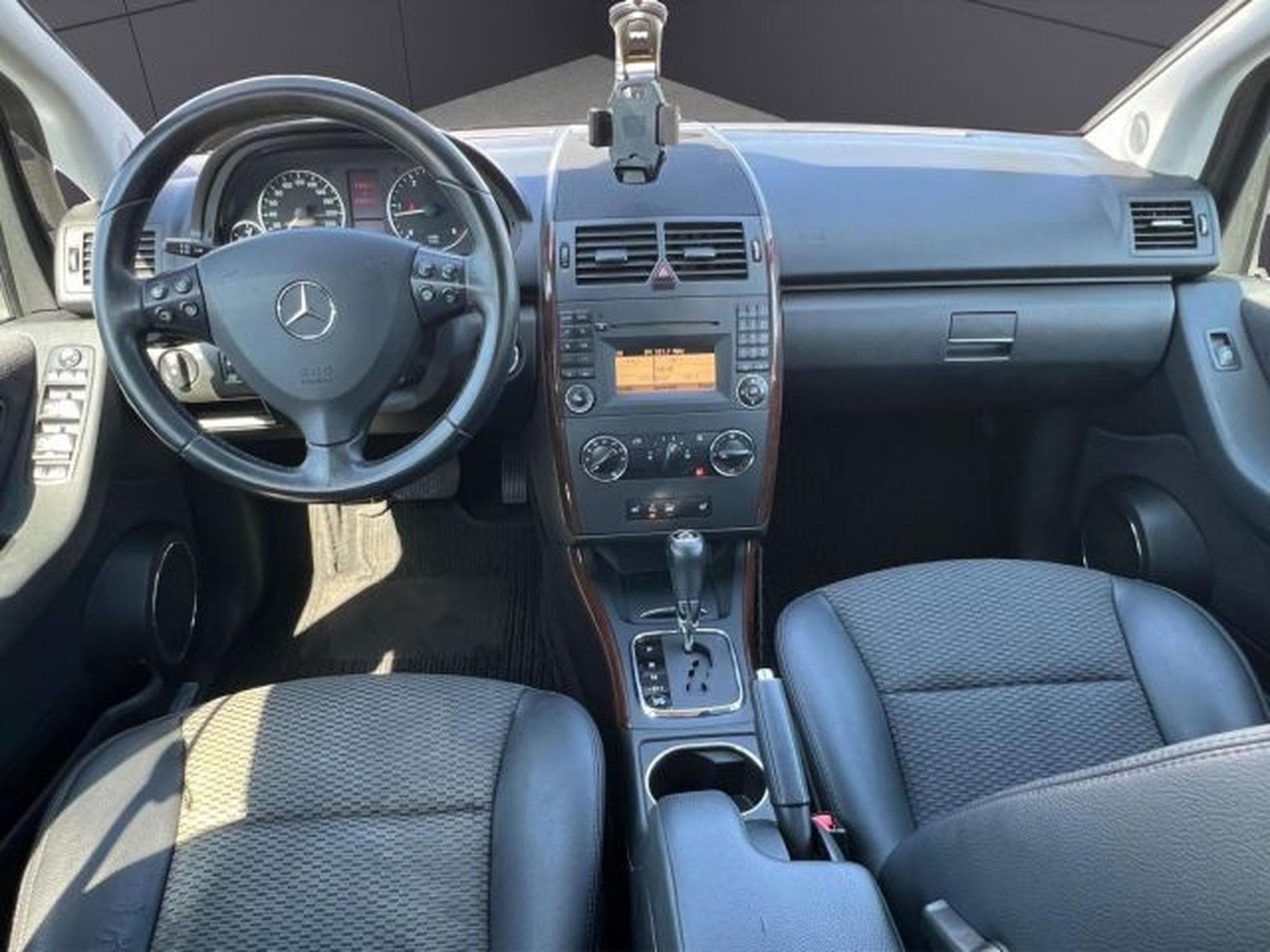 Mercedes A 180 A A 180 CDI Klima Einparkhilfe Sitzheizung (2011) - Photo 11