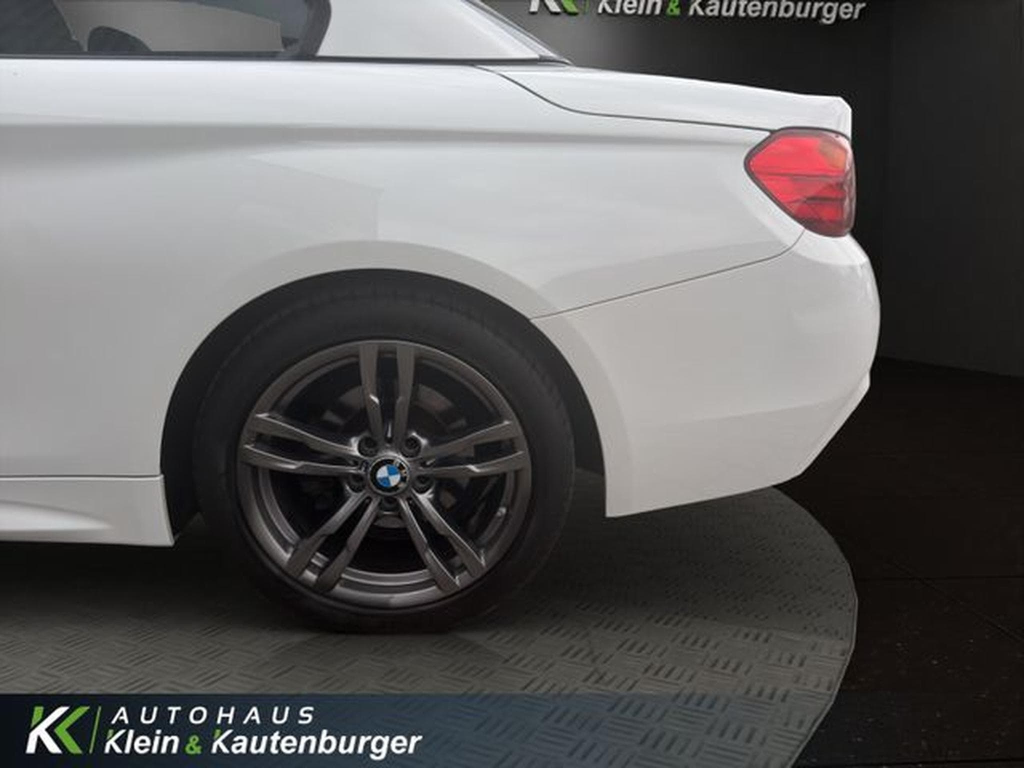 BMW 420 420i M Sport +1.HAND+H&amp;K+MEMORY+NACKENHZG.+AHK (2016) - Photo 10