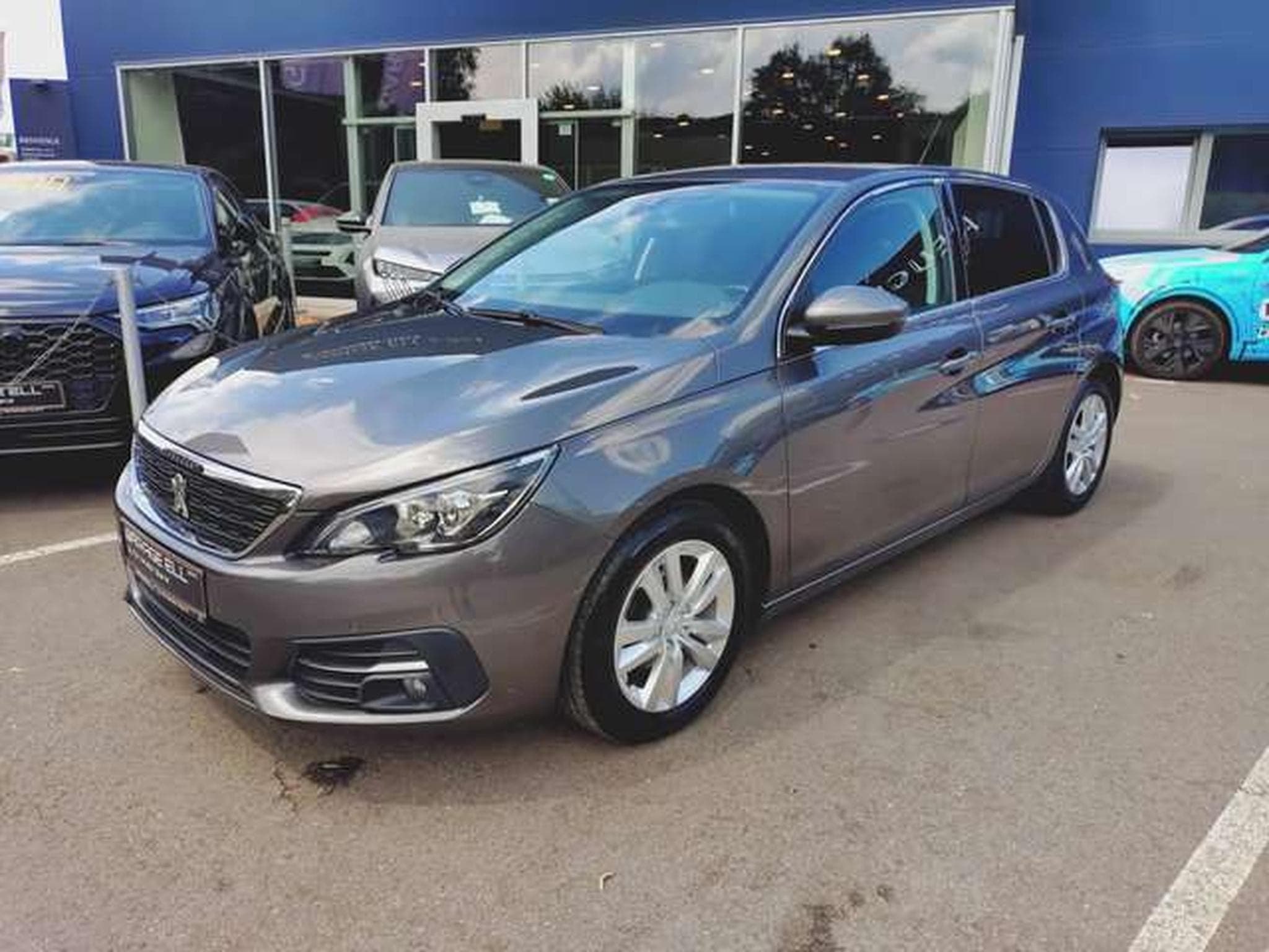 Peugeot 308 Allure (2021) - Photo 1