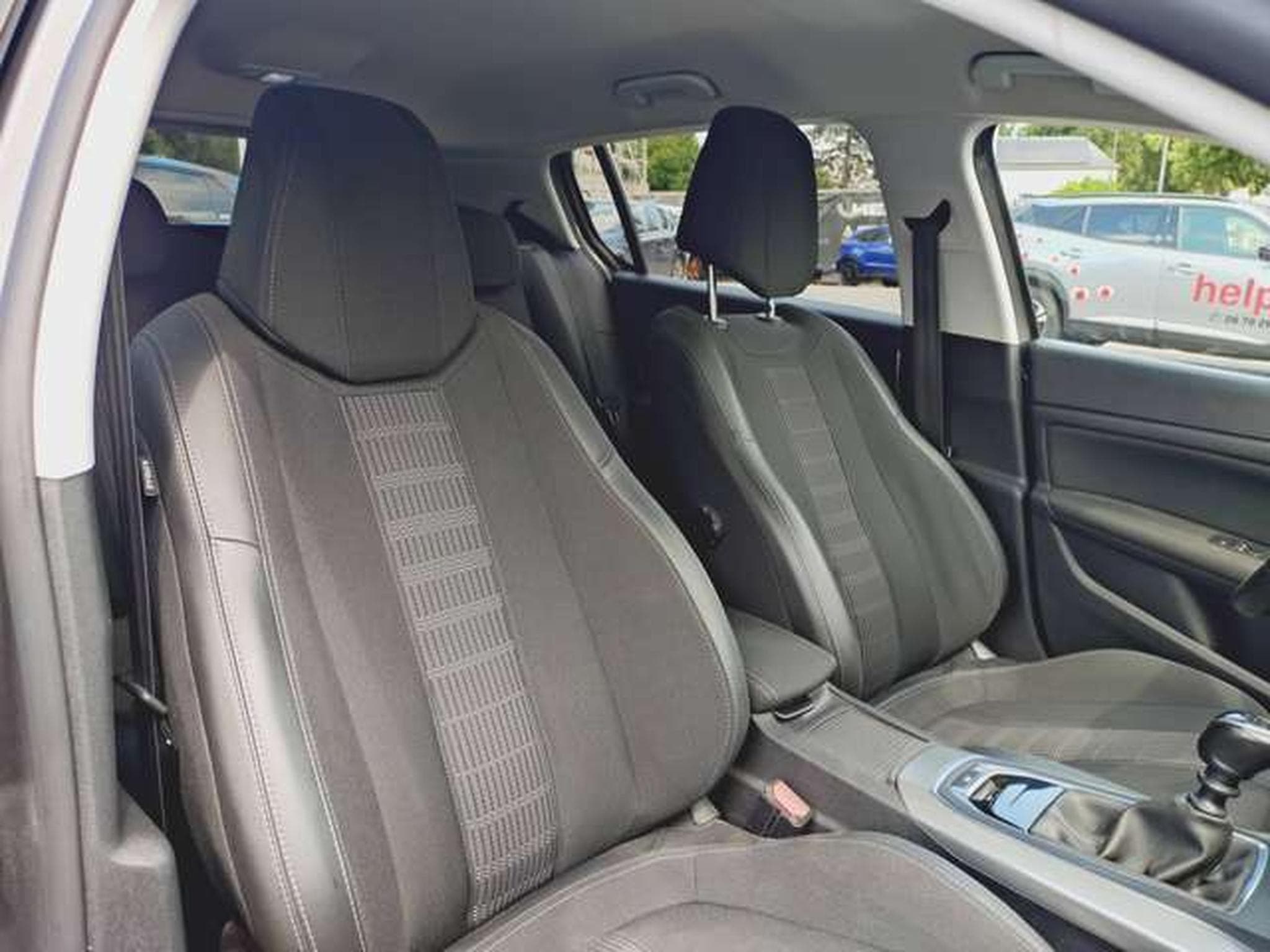 Peugeot 308 Allure (2021) - Photo 4