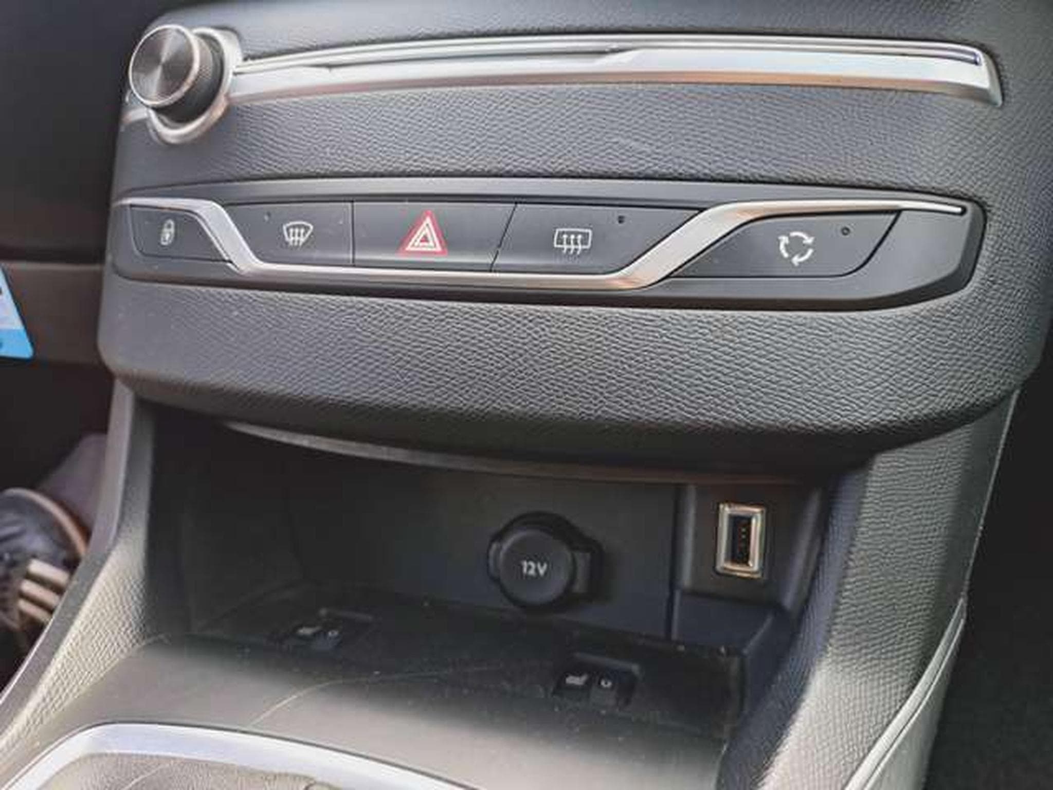 Peugeot 308 Allure (2021) - Photo 7
