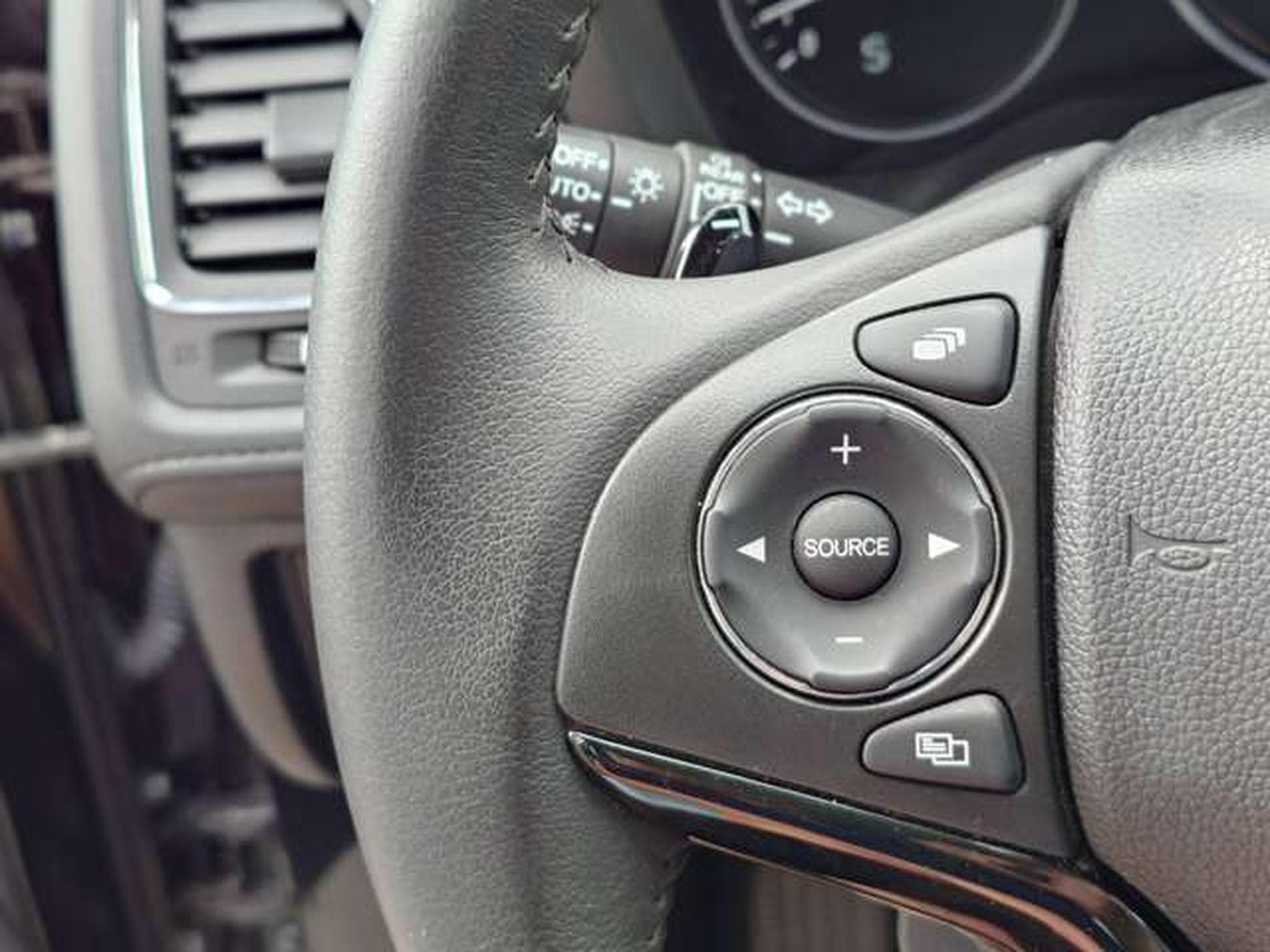 Honda HR-V HR-V 1.5i-VTEC Elegance AUTOMATIQUE CVT (2018) - Photo 15