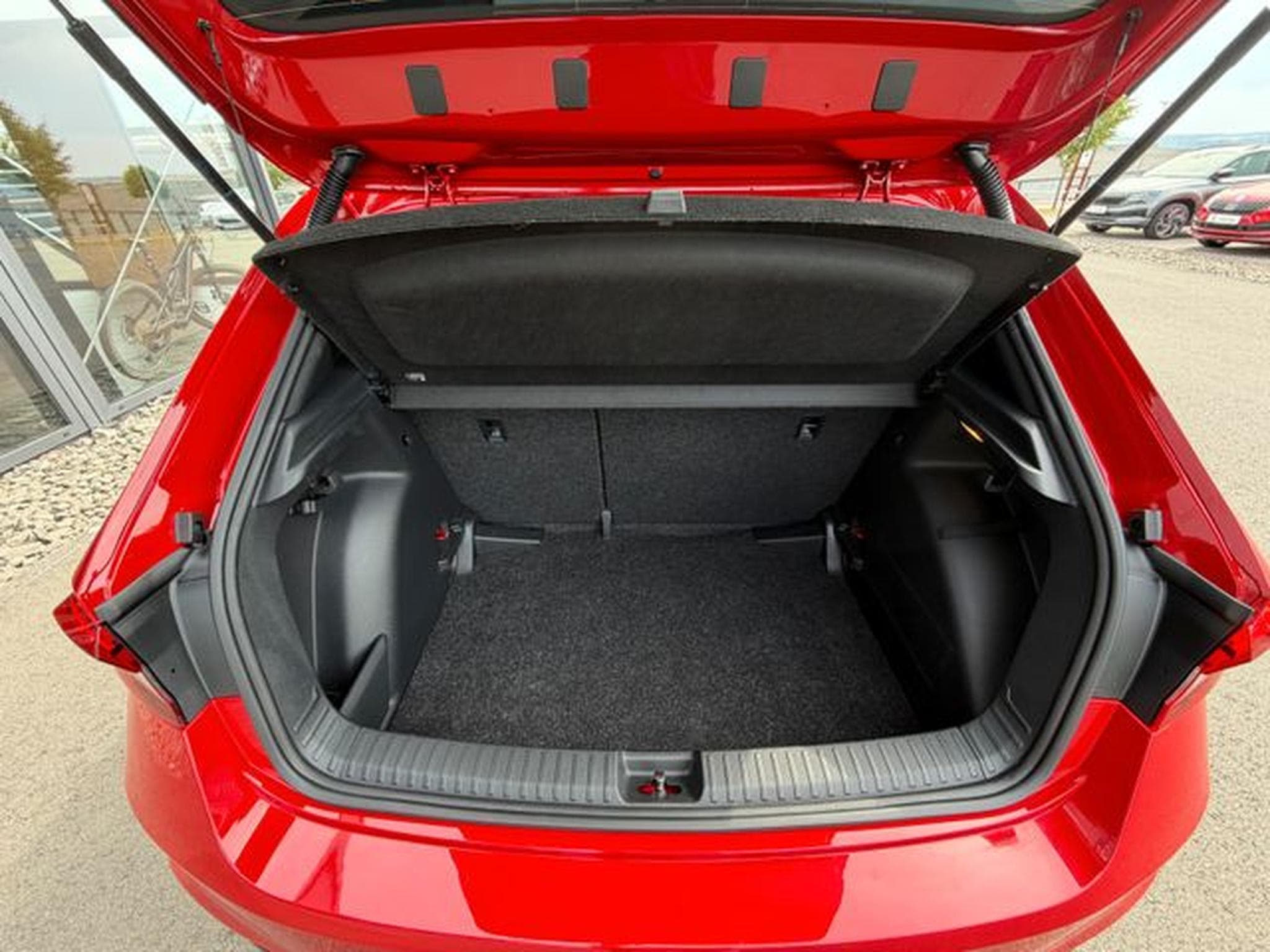 Skoda Fabia Fabia 1,5TSi DSG MonteCarlo Navi Kam Matrix Key (2025) - Photo 12