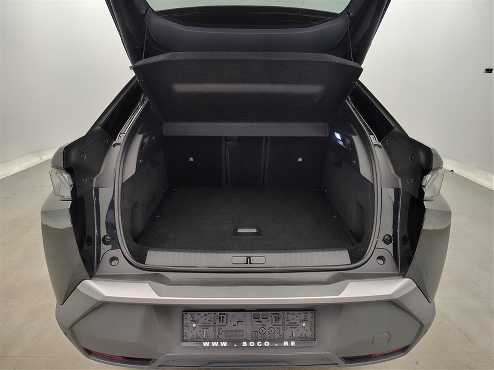 Peugeot 3008 1.2 HYBRID 145cv e-DSC6 GT NAVI / FULL LED / PANO / CAMERA (2025) - Photo 14