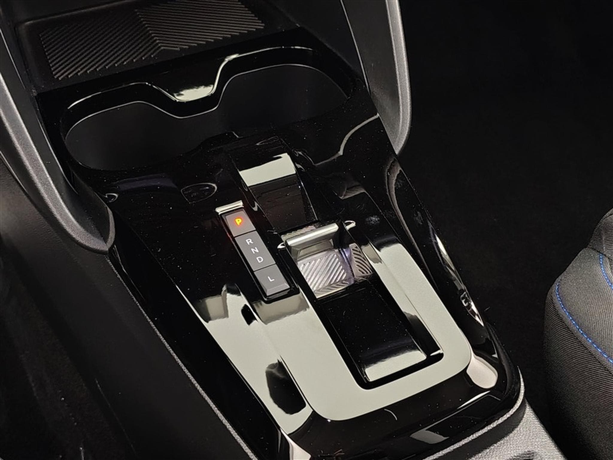 Citroen C3 New C3 Hybride 100 DCS6 YOU Pack Plus (2025) - Photo 11