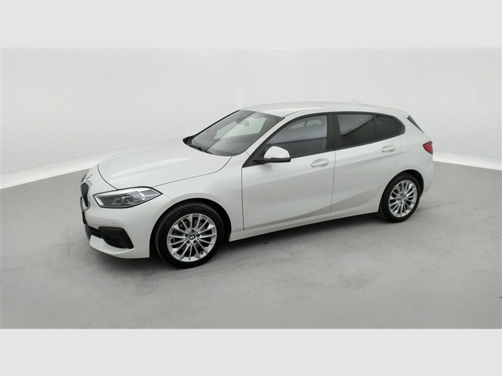 BMW 118 118iA Business Line NAVI/FULL LED/JA17/PDC AV AR (2022) - Photo 21