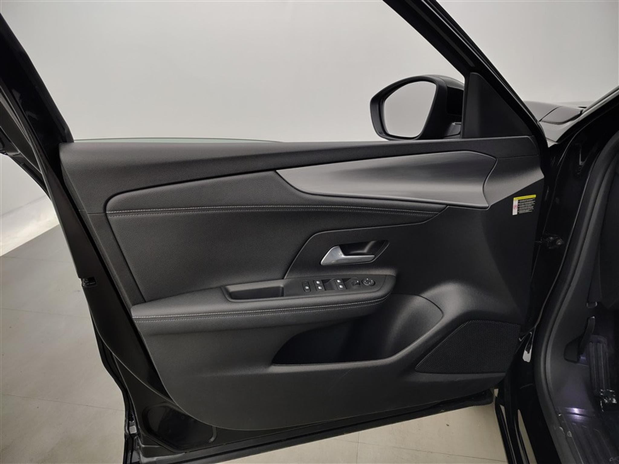 Opel Mokka 1.2 Turbo 136Cv GS CARPLAY / CAMERA / FULL LED (2025) - Photo 16