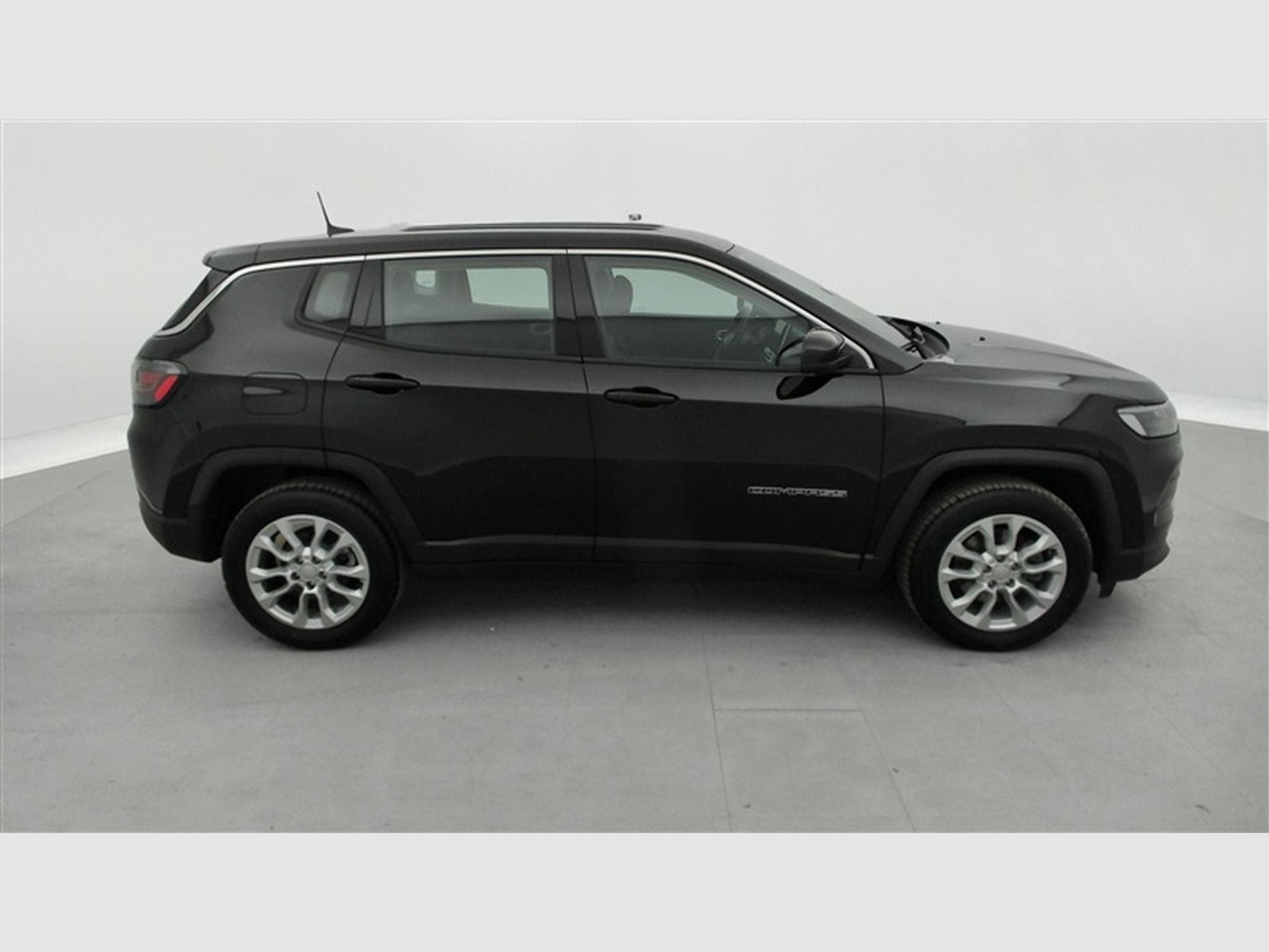 Jeep Compass 1.5 Turbo MHEV Altitude DCT  S-CUIR / CARPLAY / CAMERA (2025) - Photo 24