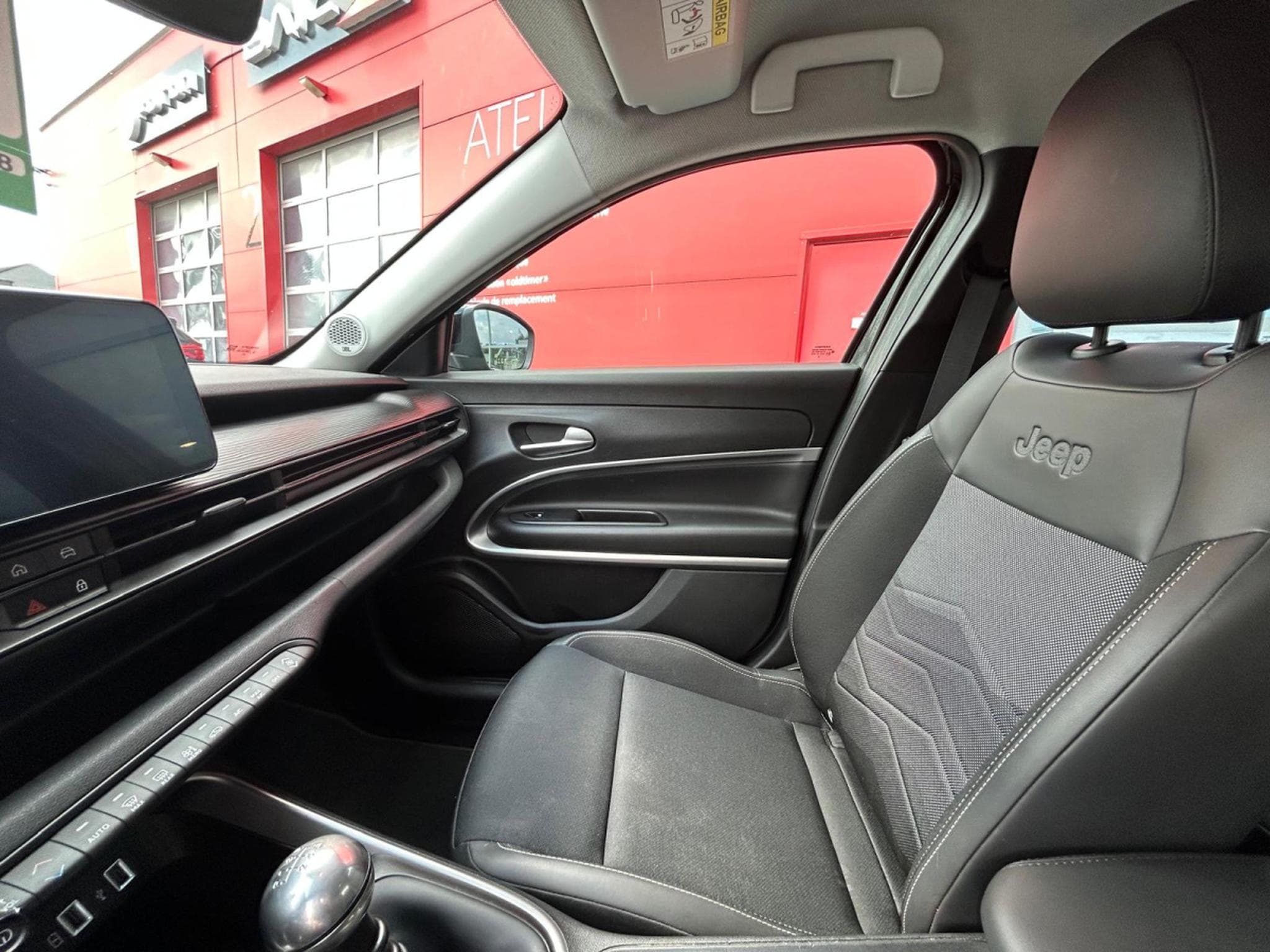Jeep Avenger Jeep Avenger (2023) - Photo 23
