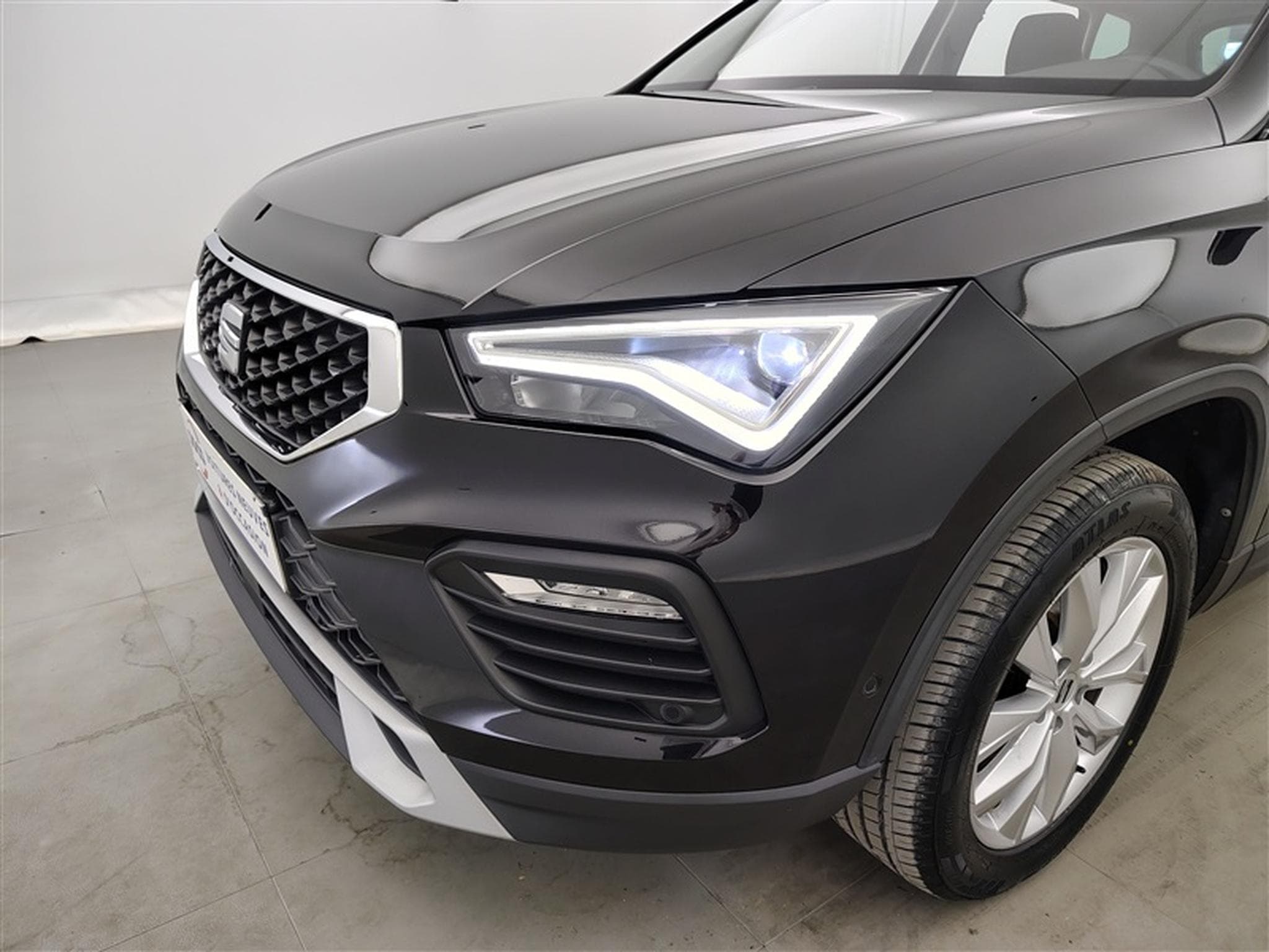 Seat Ateca 1.0 TSI Move! NAVI/FULL LED/JA17/PDC (2022) - Photo 15