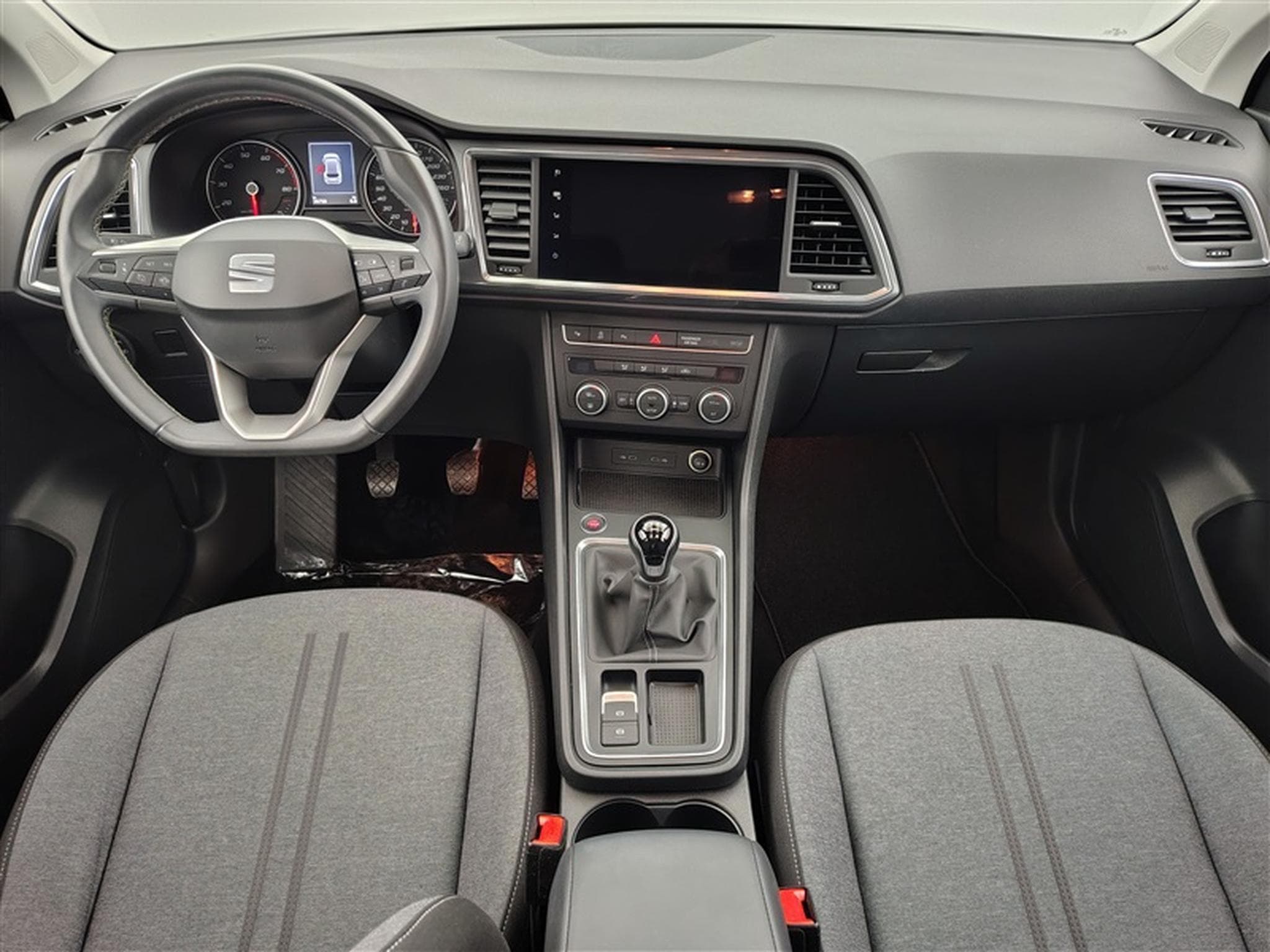 Seat Ateca 1.0 TSI Move! NAVI/FULL LED/JA17/PDC (2022) - Photo 8