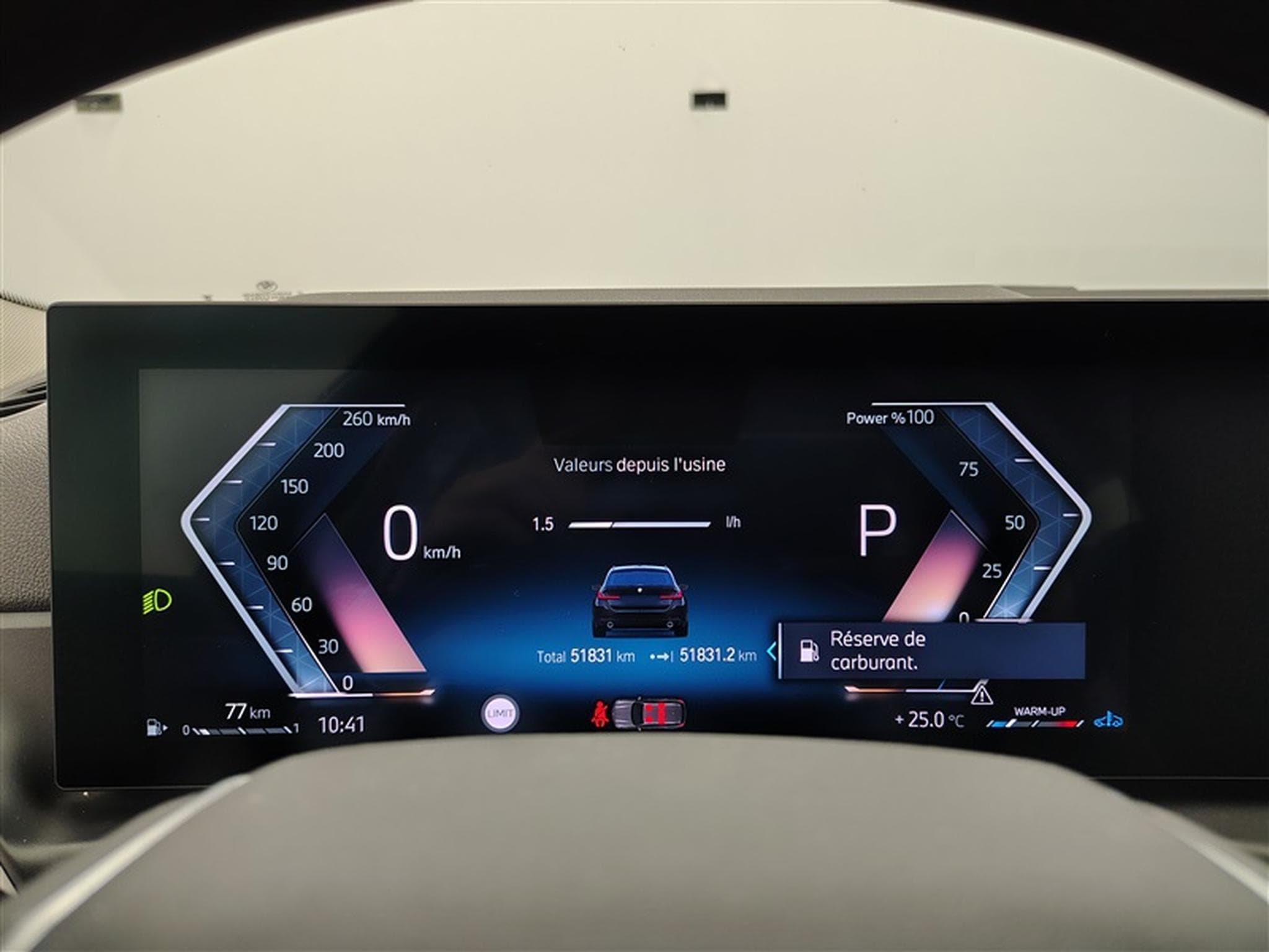 BMW 318 318iA Touring  Navi Cockpit / Led / PDC av+ar (2024) - Photo 10