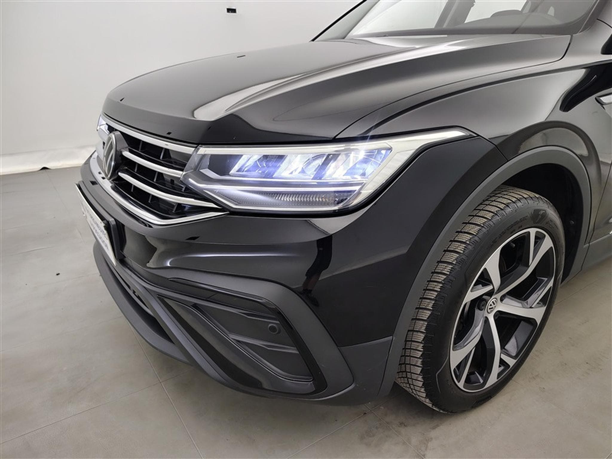 VW Tiguan 1.5 TSI 7pl. DSG Navi Cockpit / Led / PDC+Caméra (2024) - Photo 15