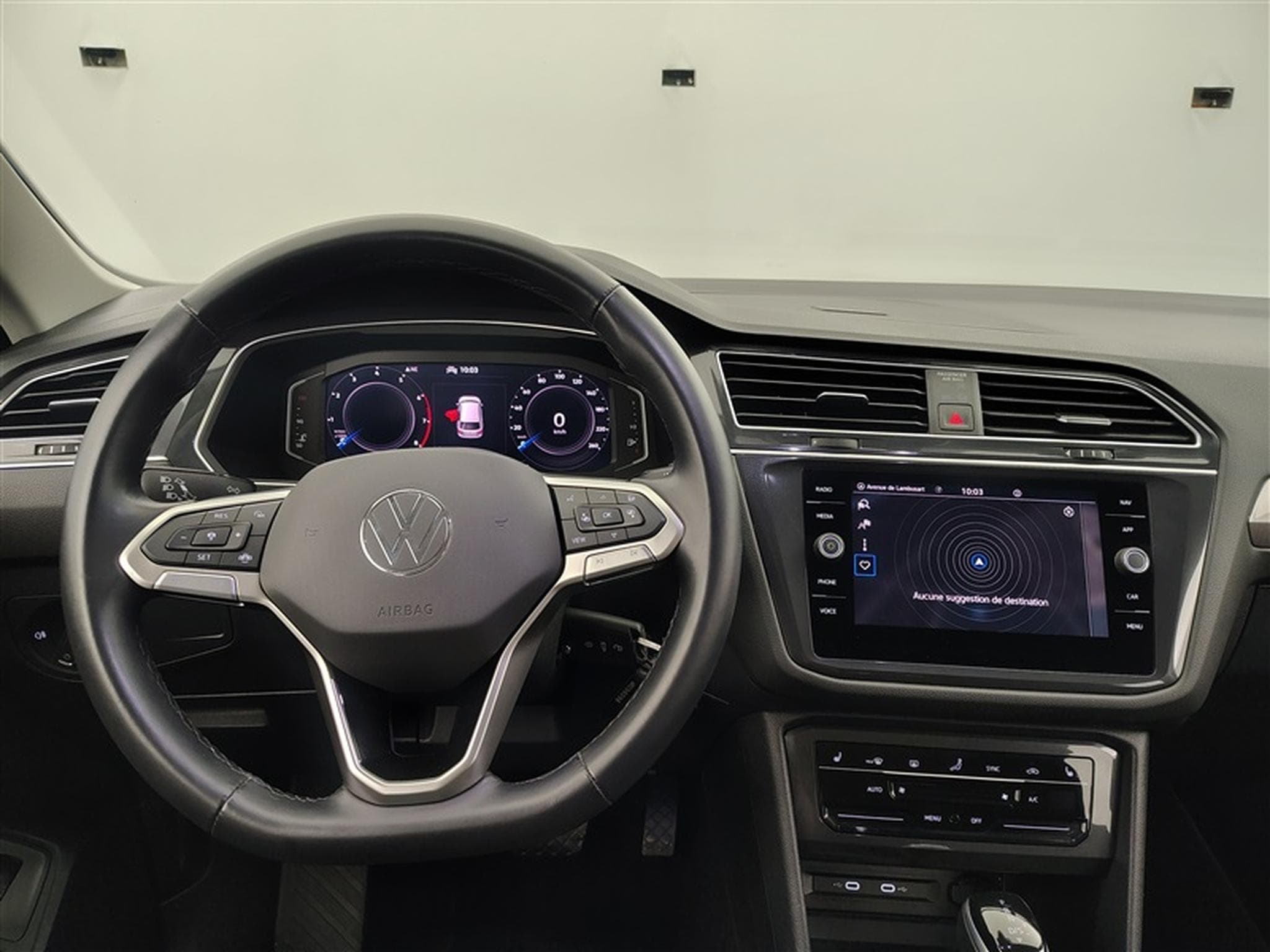 VW Tiguan 1.5 TSI 7pl. DSG Navi Cockpit / Led / PDC+Caméra (2024) - Photo 9