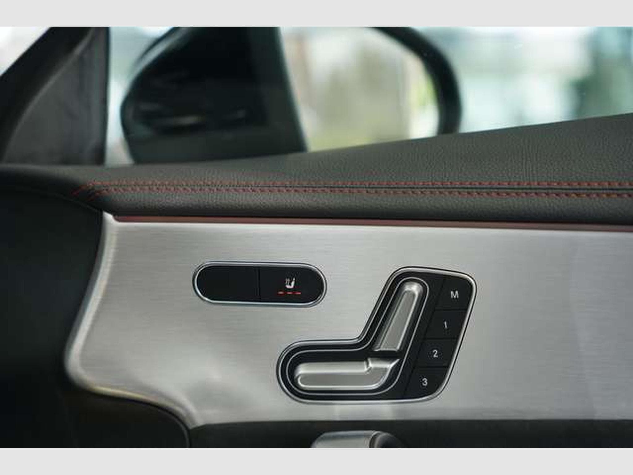 Mercedes CLA 250 AMG Line Limousine 2.H *19*BURM*Digital (2020) - Photo 15