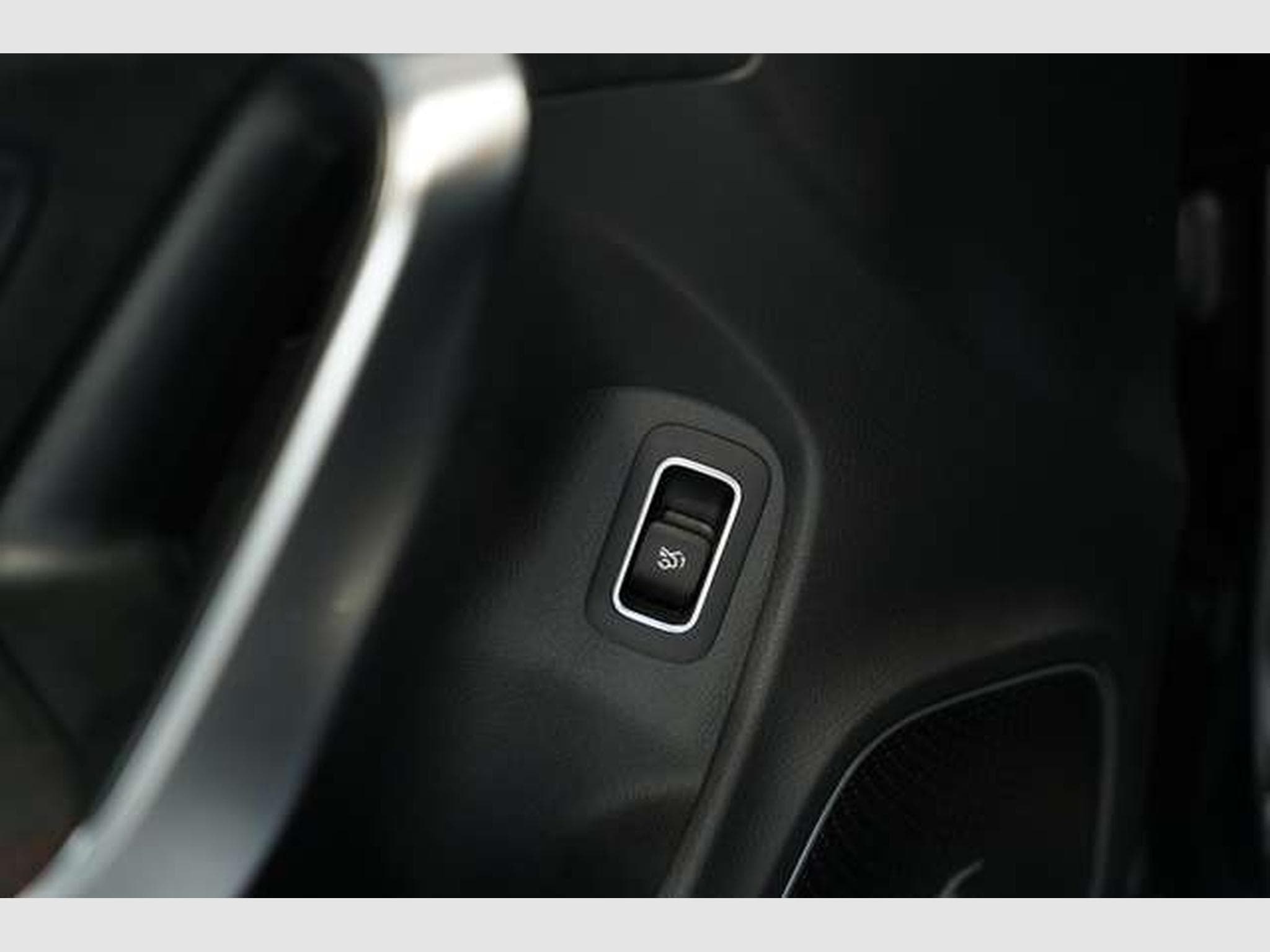 Mercedes CLA 250 AMG Line Limousine 2.H *19*BURM*Digital (2020) - Photo 22