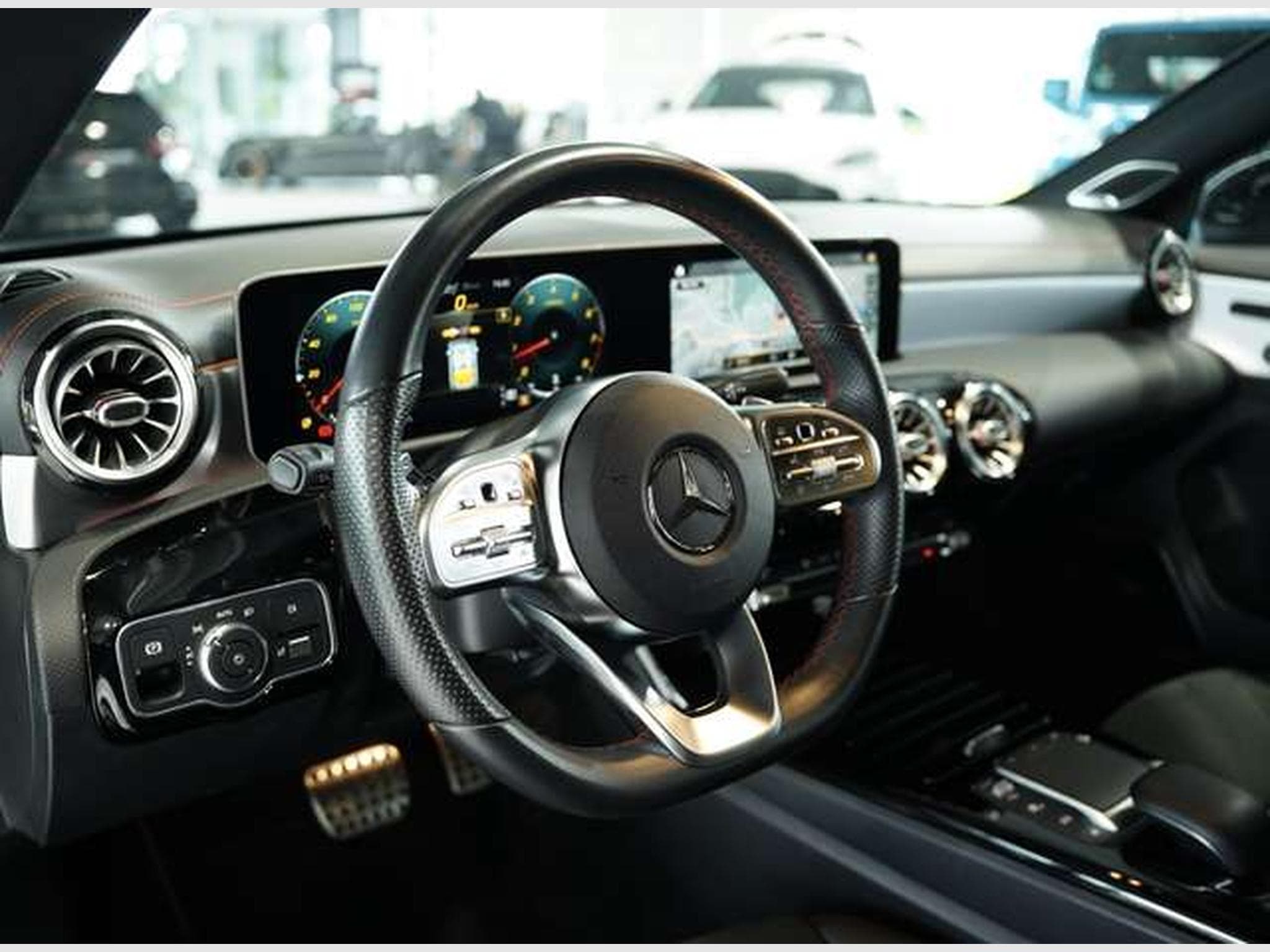 Mercedes CLA 250 AMG Line Limousine 2.H *19*BURM*Digital (2020) - Photo 25