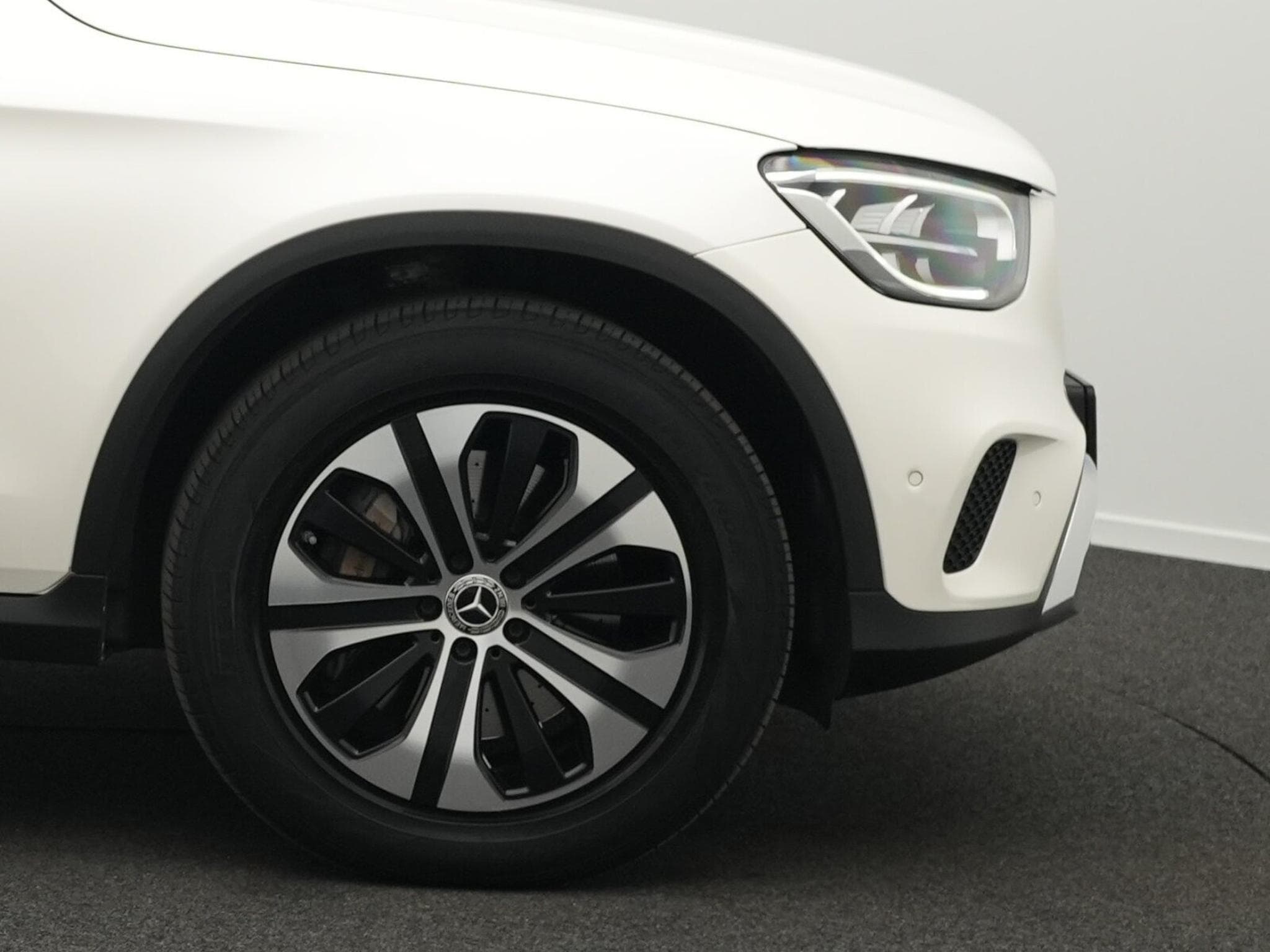 Mercedes GLC 400 d 4M AMG-Line (2022) - Photo 6