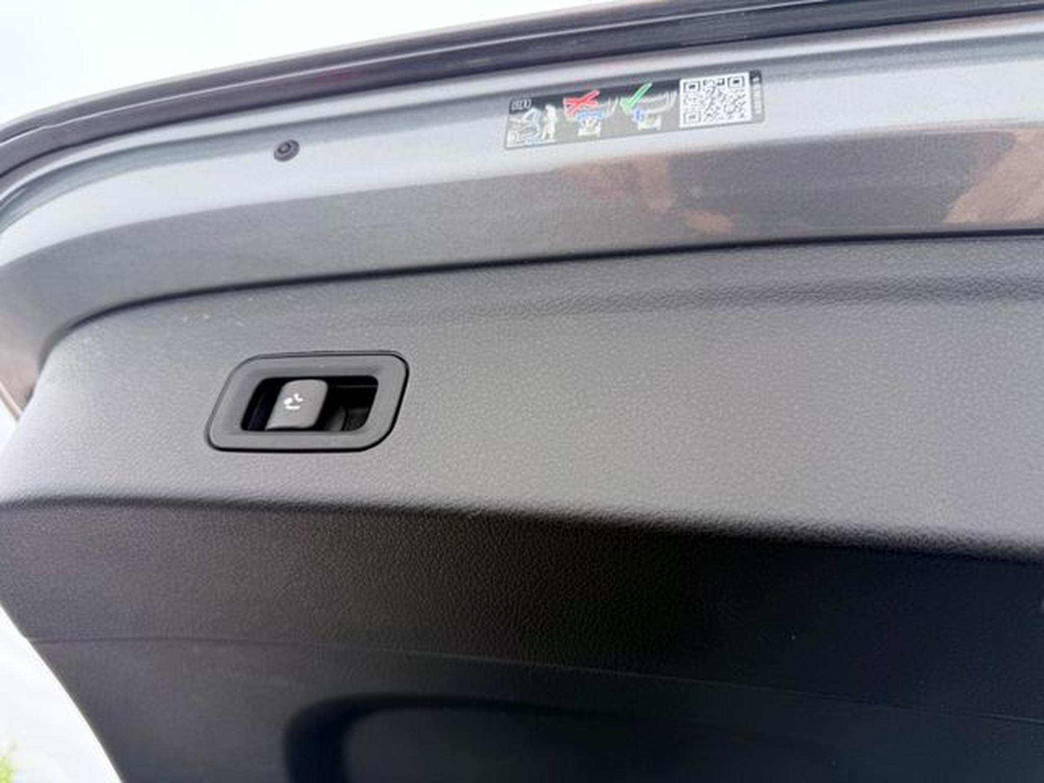 Mercedes GLE 63 AMG GLE 63 AMG 4MATIC+ /PANO/LED/ACC/HUD/BURM/ (2022) - Photo 25