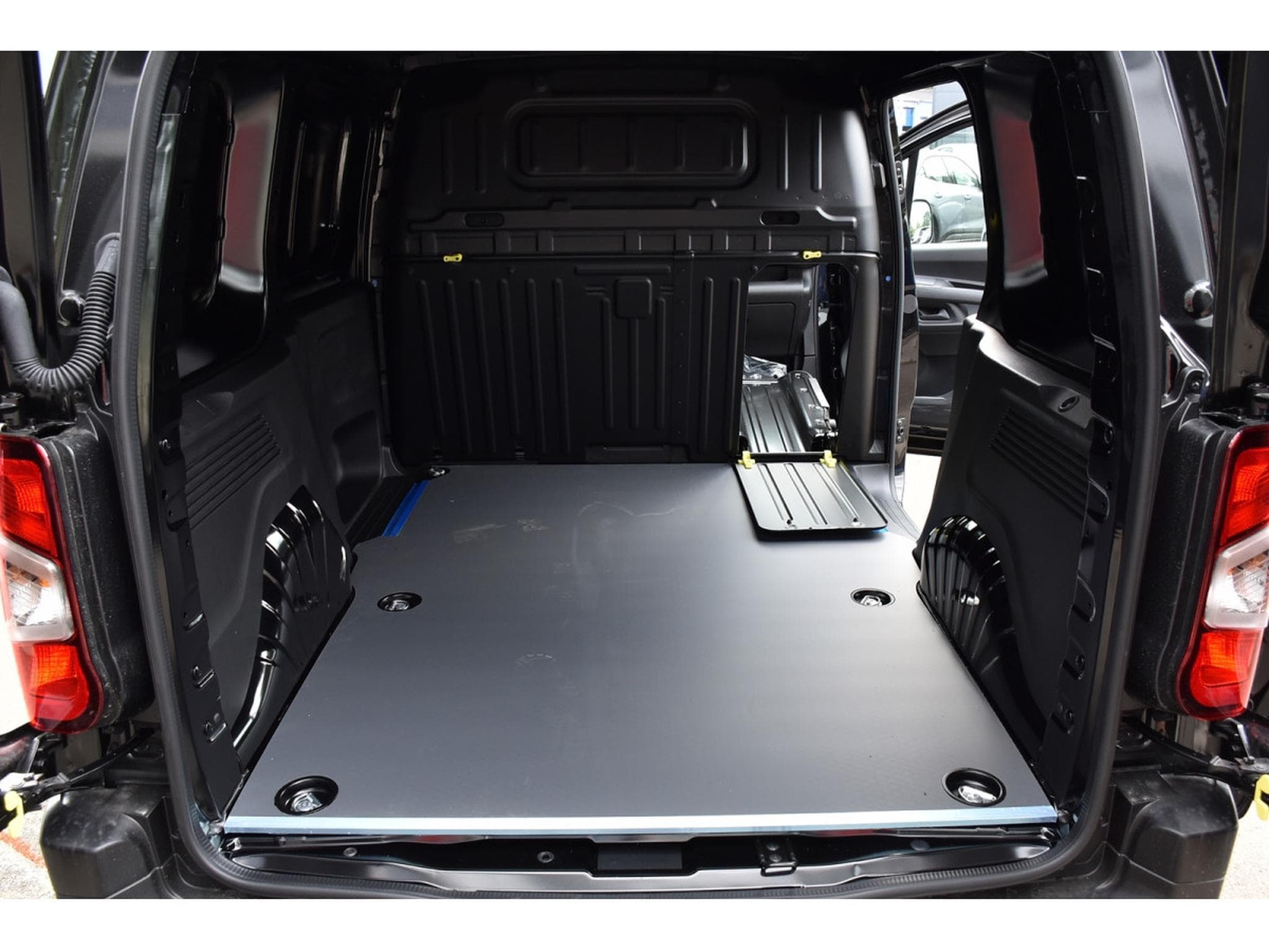 Citroën Berlingo Van Fourgon M 1.5 HDI 3 Pl. REGUL LANE CAM NEUF (2026) - Photo 16