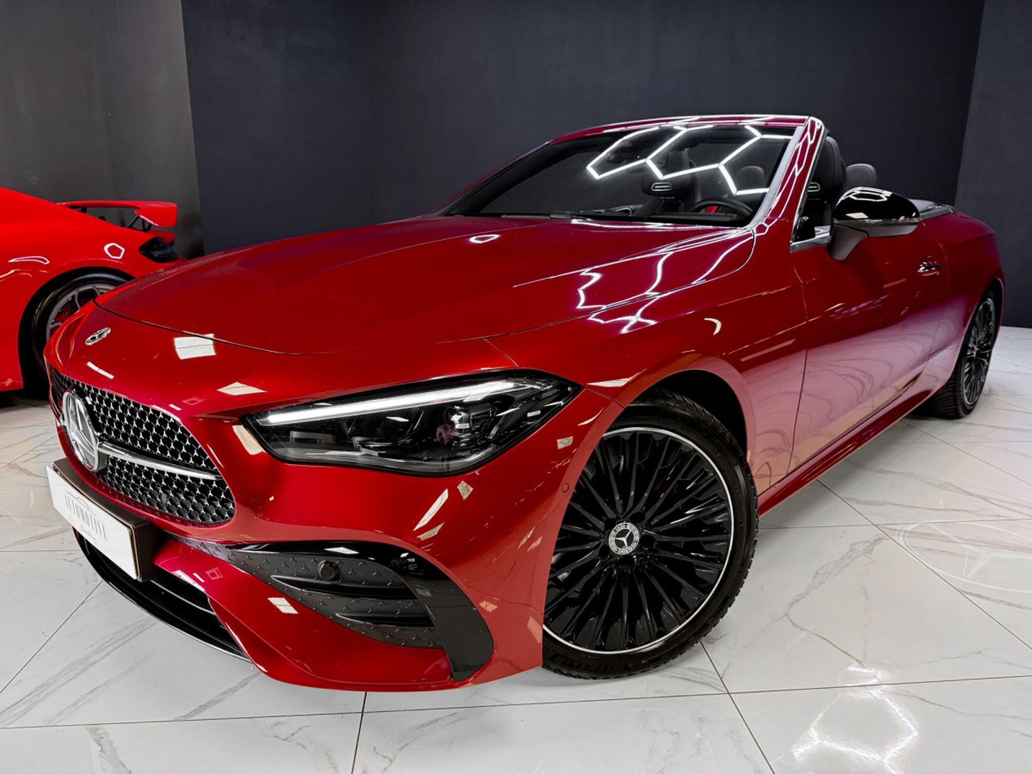 Mercedes CLE 200 Cabriolet / AMG / KEYLESS / BURMESTER / ACC (2025) - Photo 9