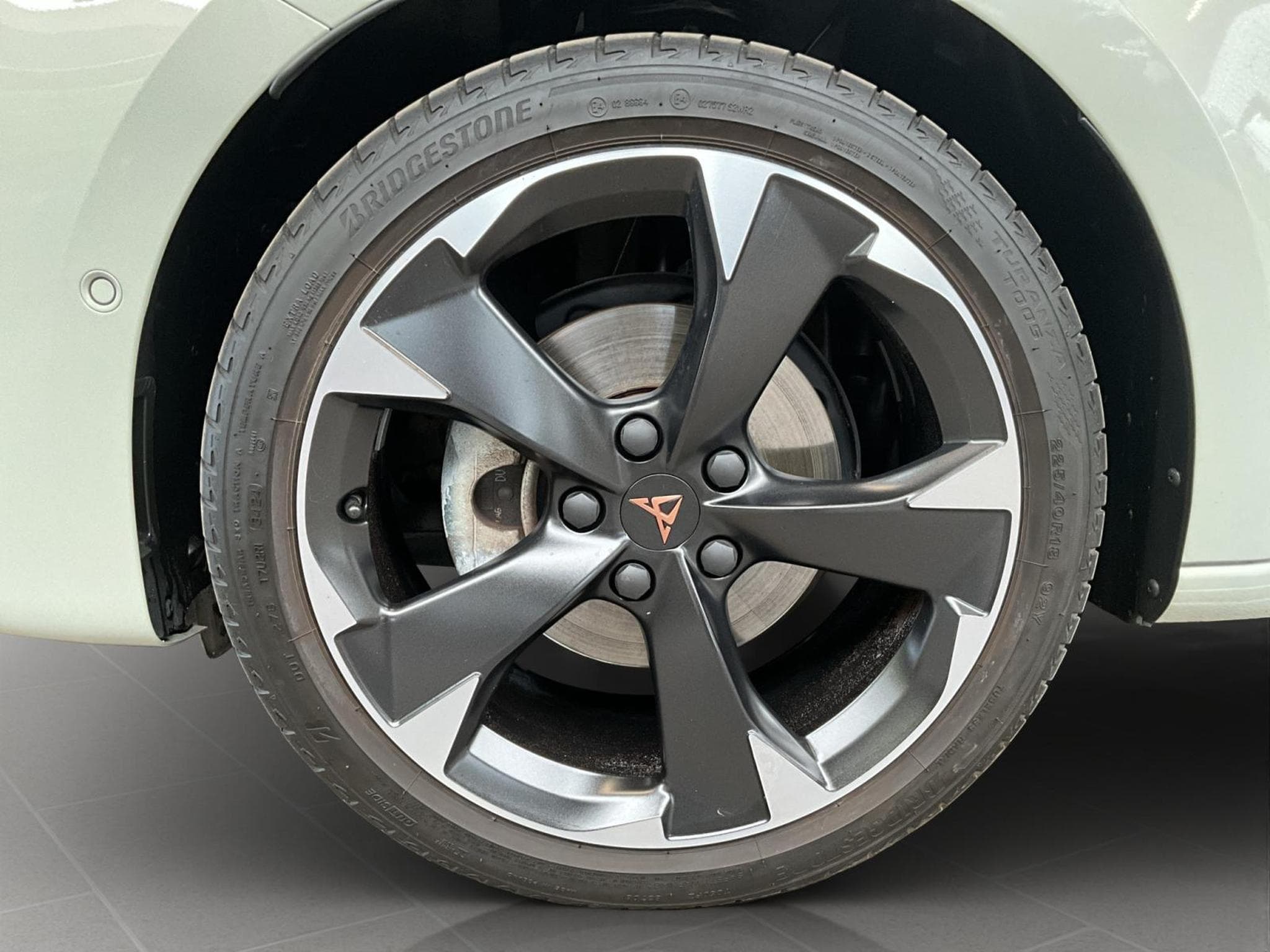 Cupra Leon DSG+Dinamica+Pure-Perf.+Int.-Drive (2025) - Photo 8