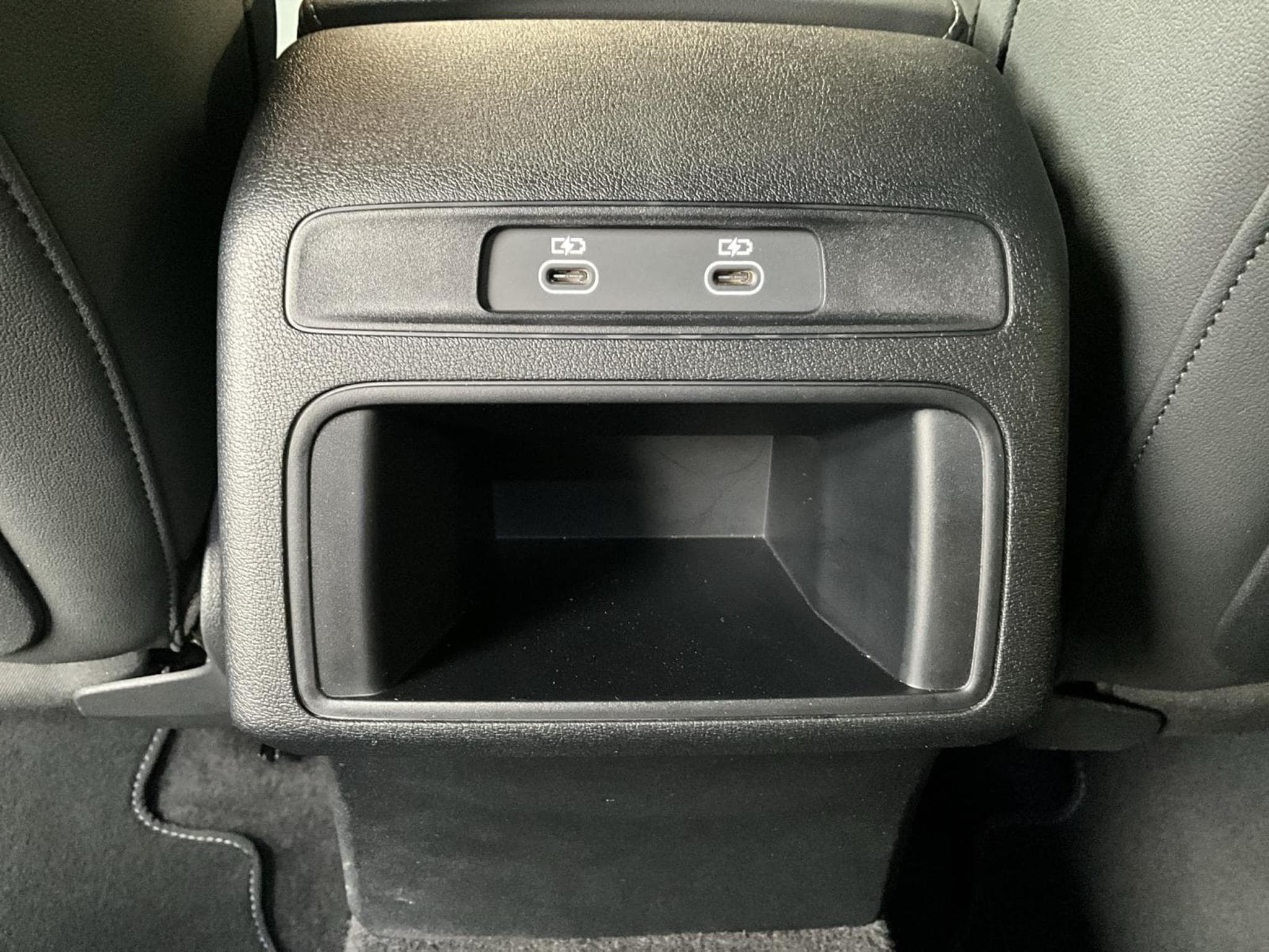 Audi Q5 TDI+Quattro+S-Tronic+P.Business+AHK (2025) - Photo 18