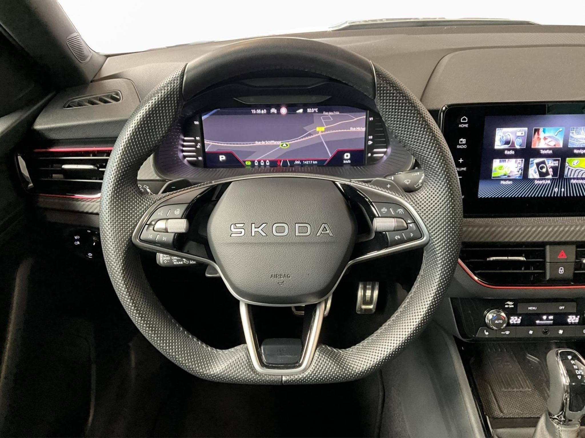 Skoda Kamiq Monte-Carlo+DSG+Led+Pano+Navi+DAB+ (2025) - Photo 12