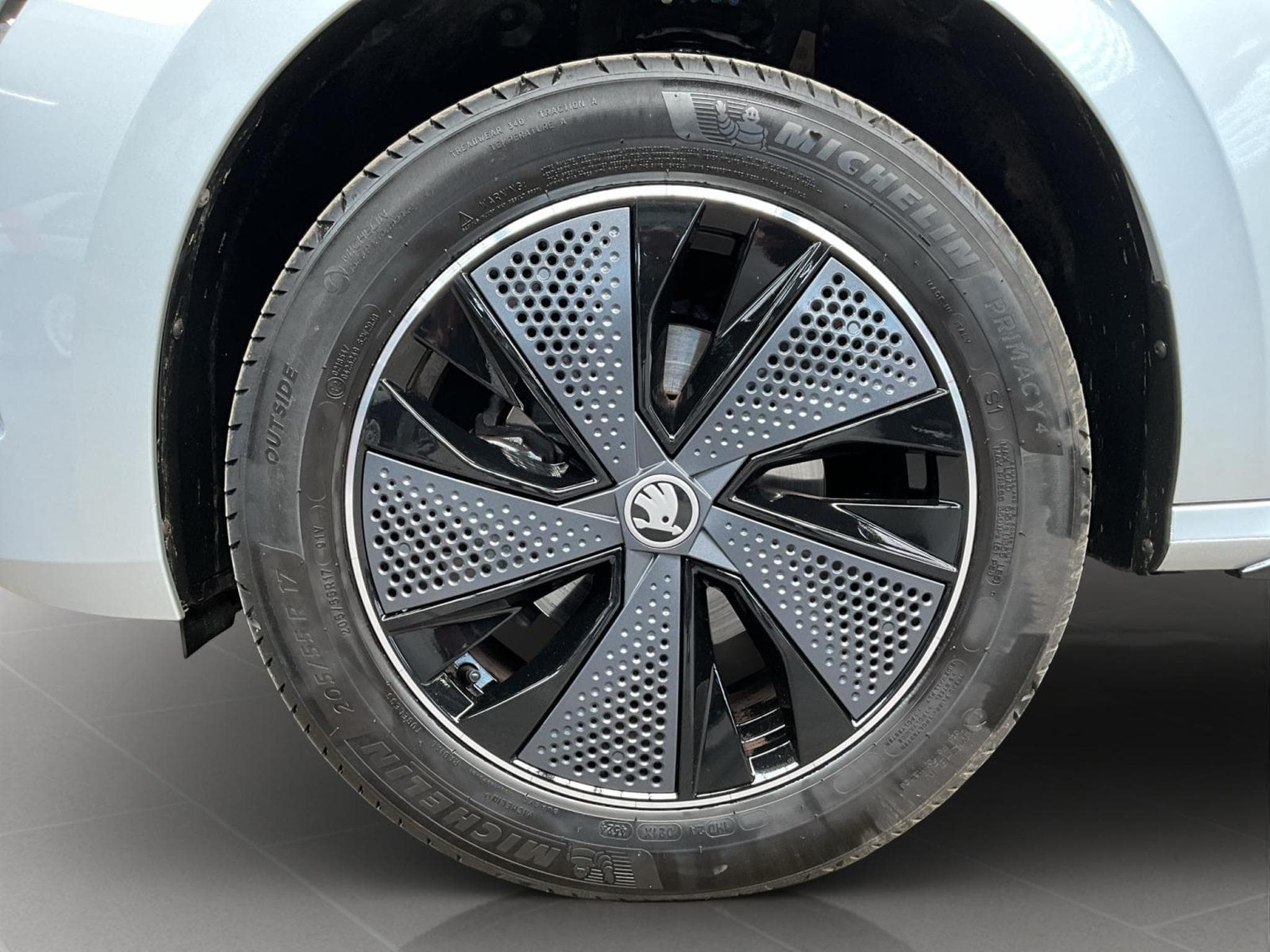 Skoda Kamiq Monte-Carlo+DSG+Led+Pano+Navi+DAB+ (2025) - Photo 8
