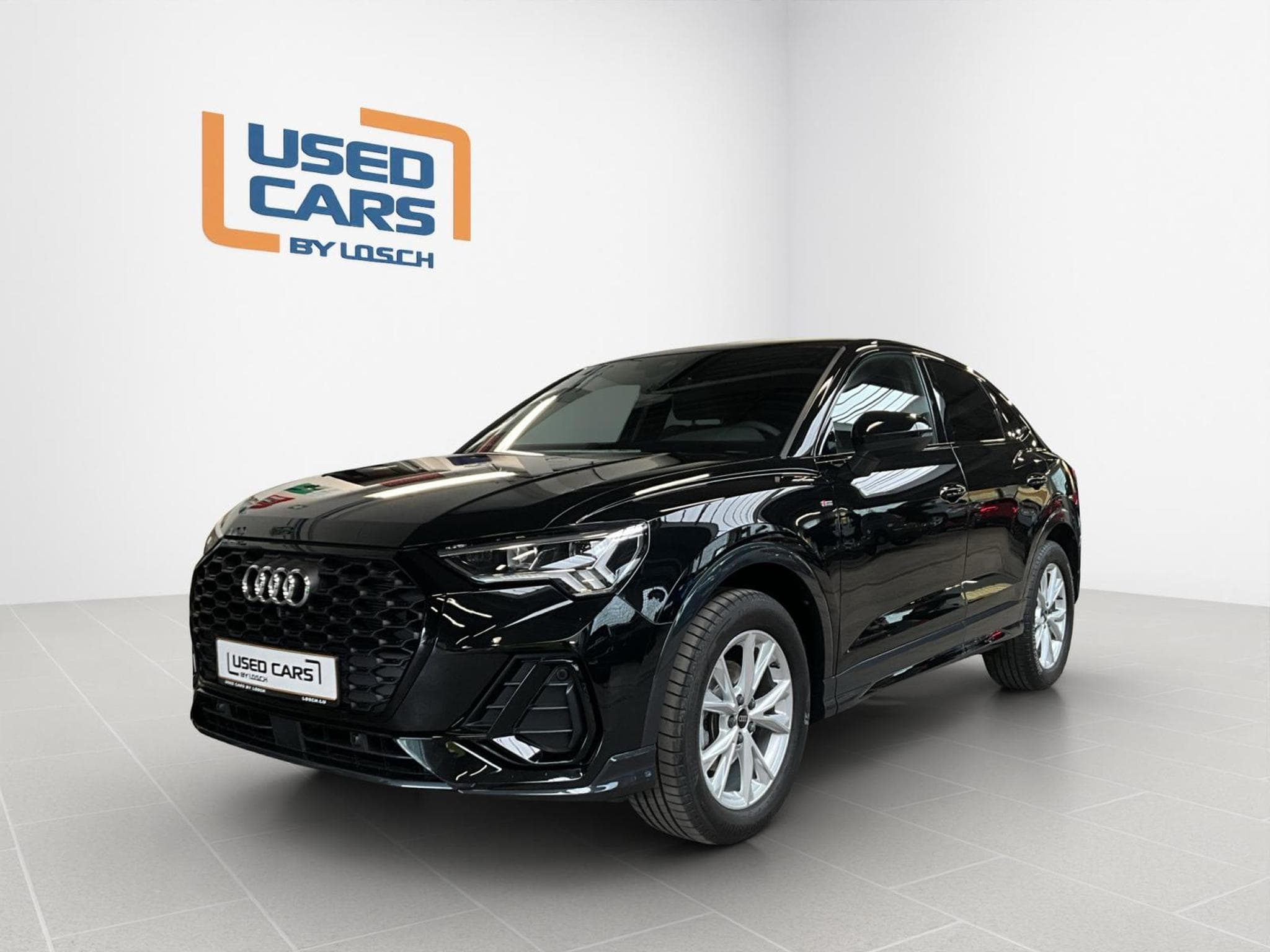 Audi Q3 SB+S-Line+35TFSI+S-Tronic+P.Premium (2025) - Photo 1