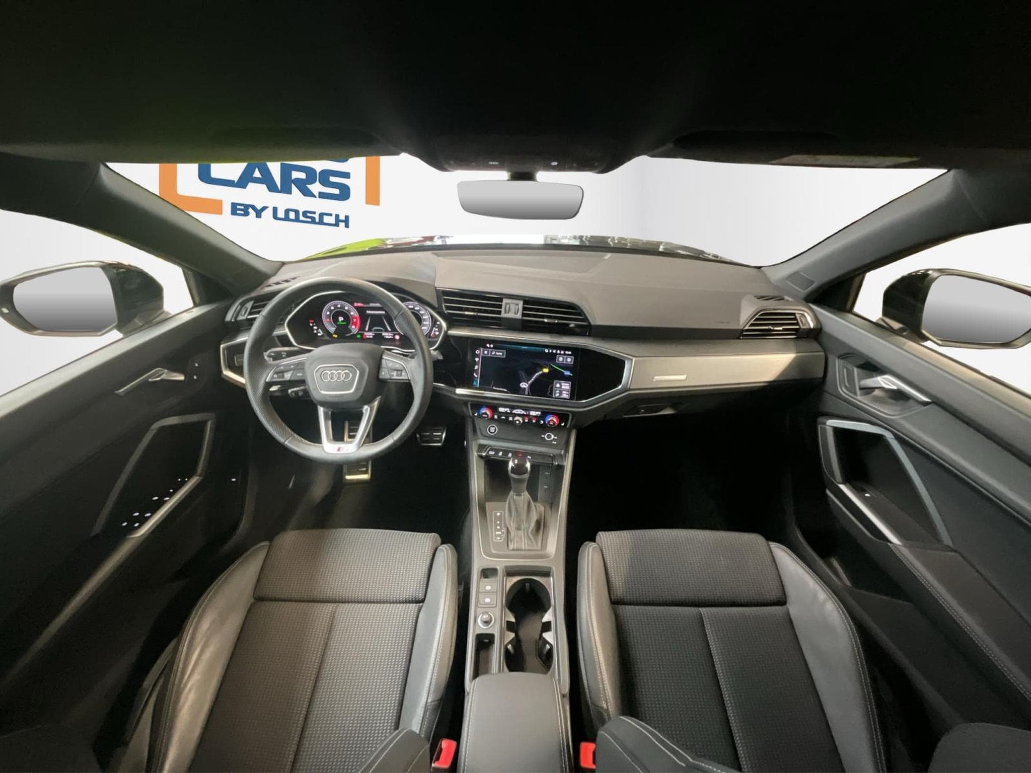 Audi Q3 SB+S-Line+35TFSI+S-Tronic+P.Premium (2025) - Photo 2