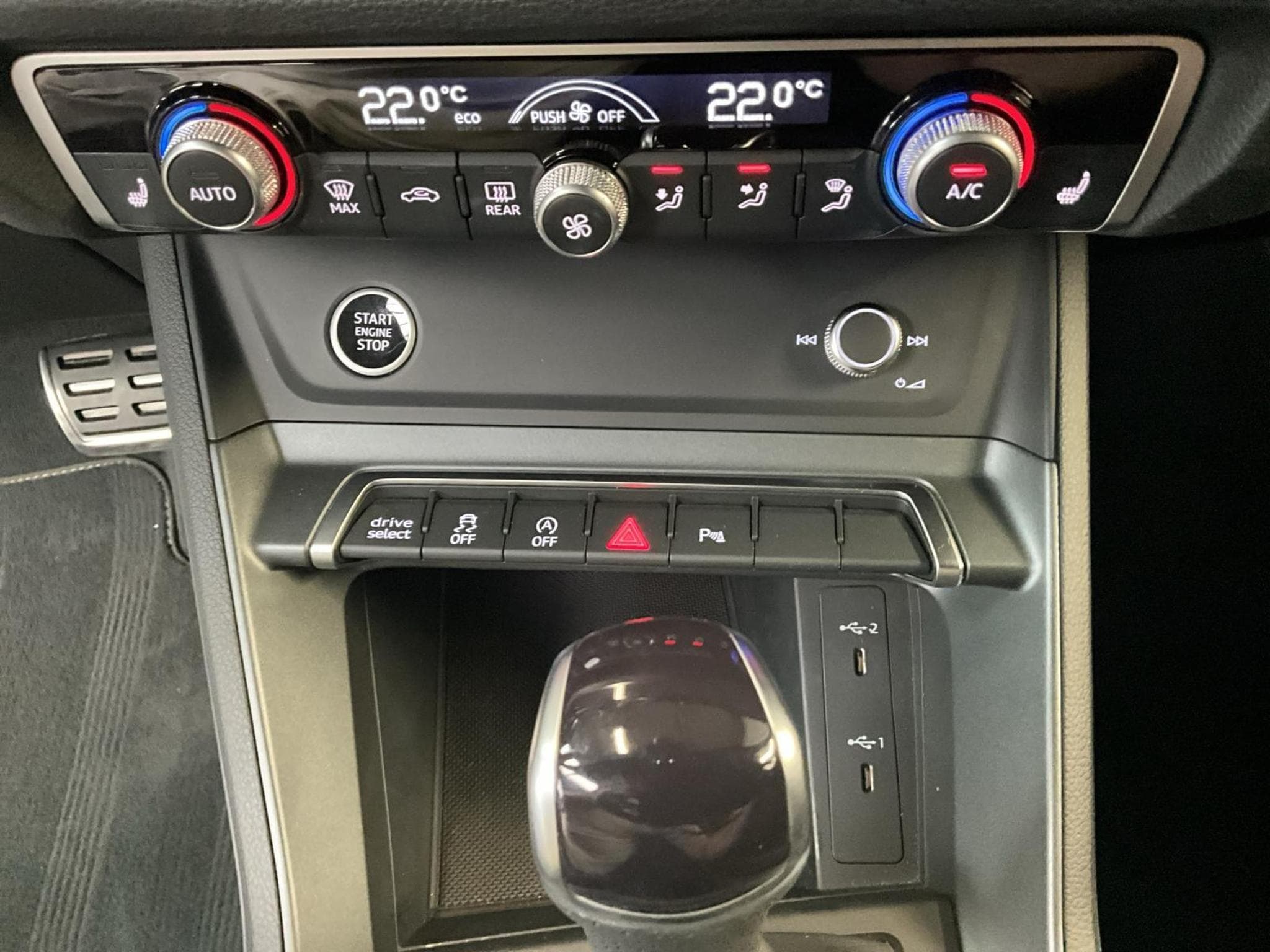 Audi Q3 SB+S-Line+35TFSI+S-Tronic+P.Premium (2025) - Photo 20